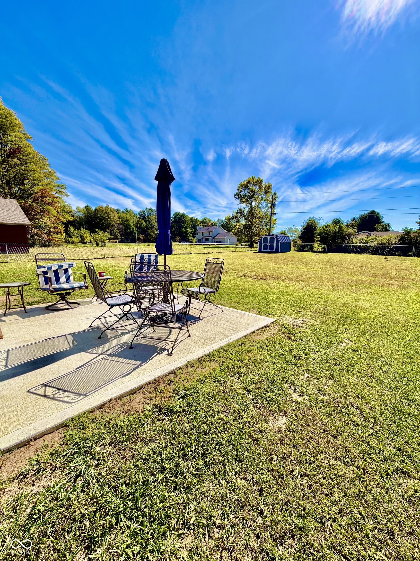 1594 N Cowlitz Trail
