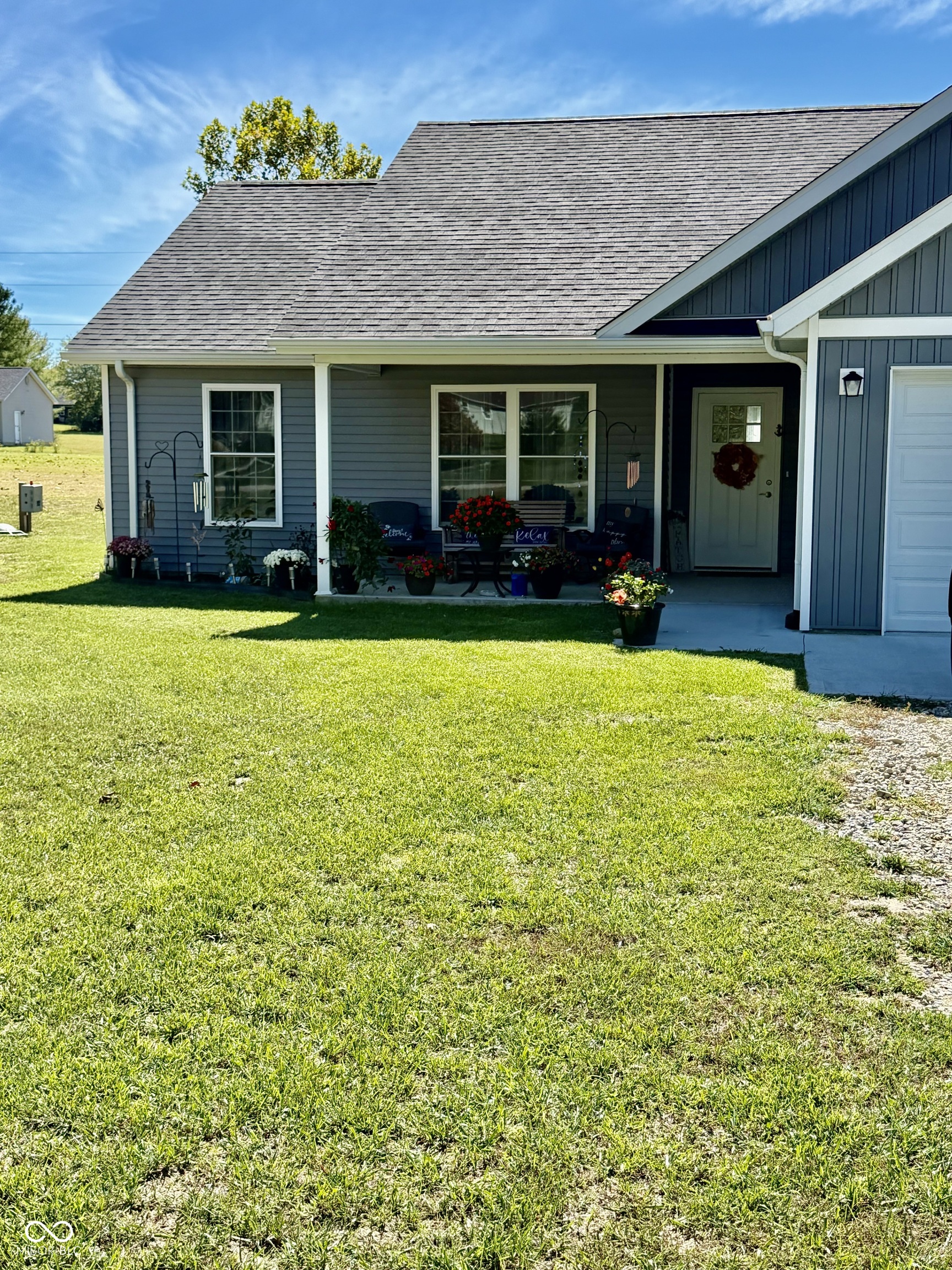 1594 N Cowlitz Trail