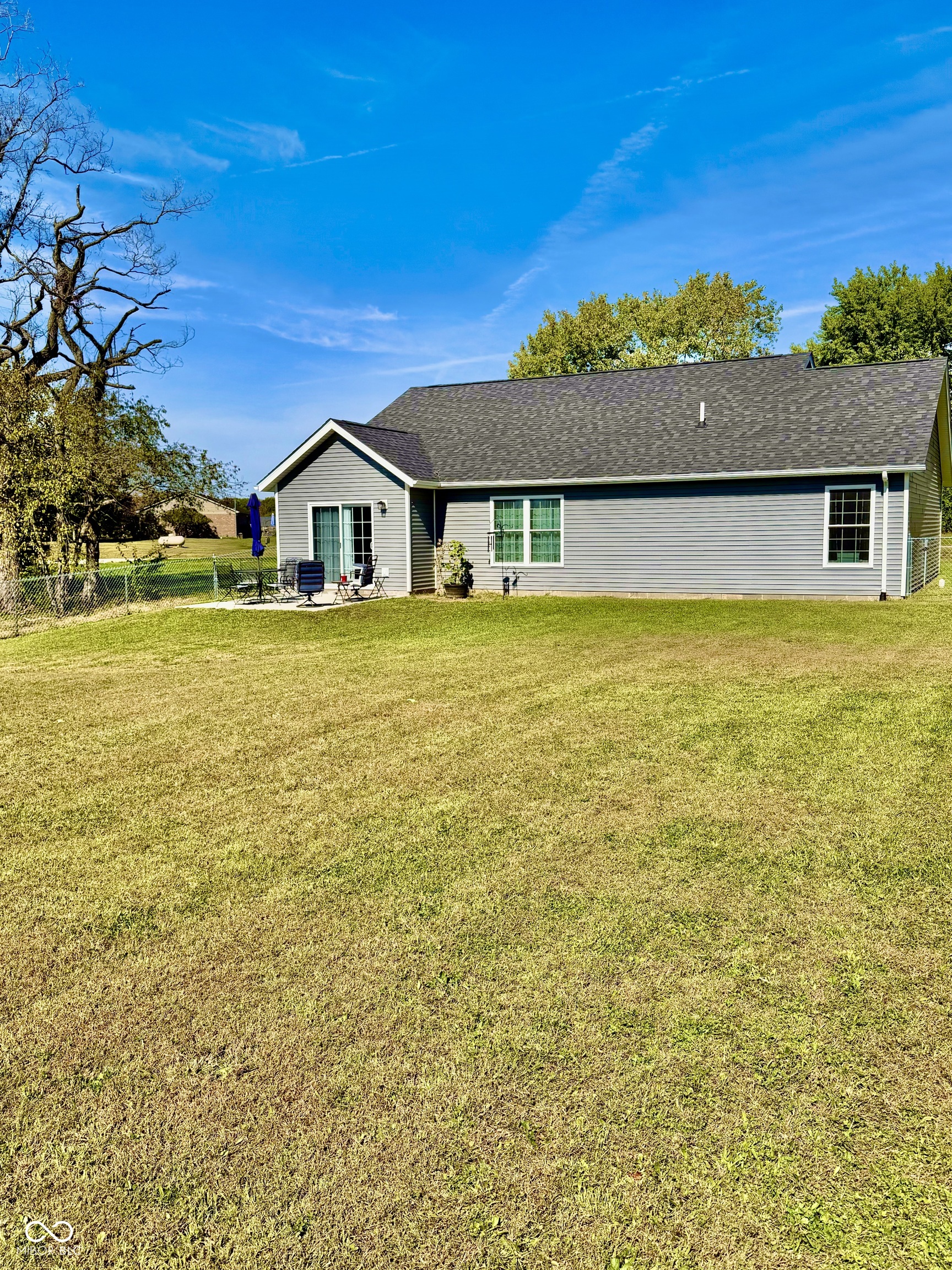 1594 N Cowlitz Trail