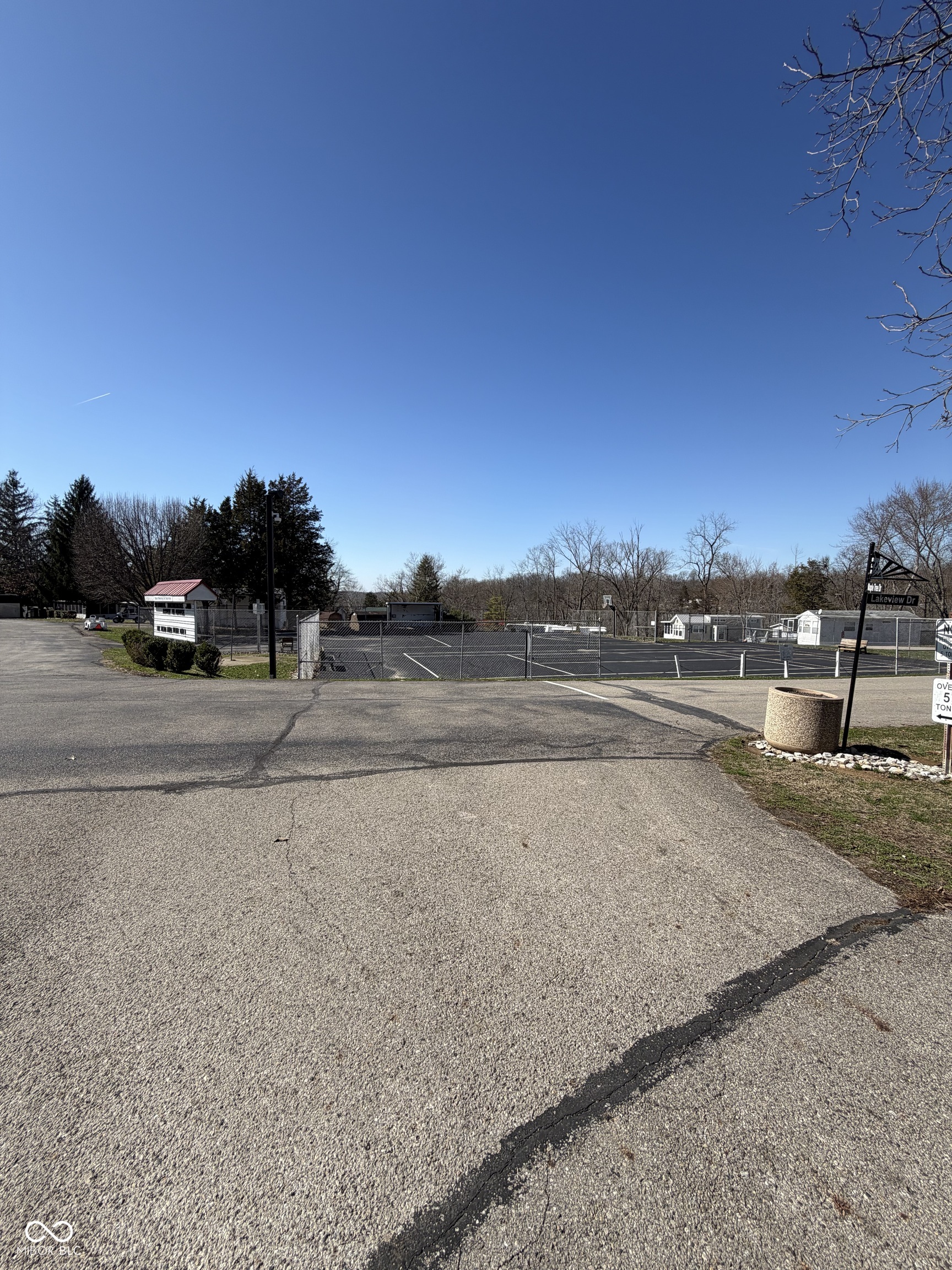 2288 W State Rd Old 101