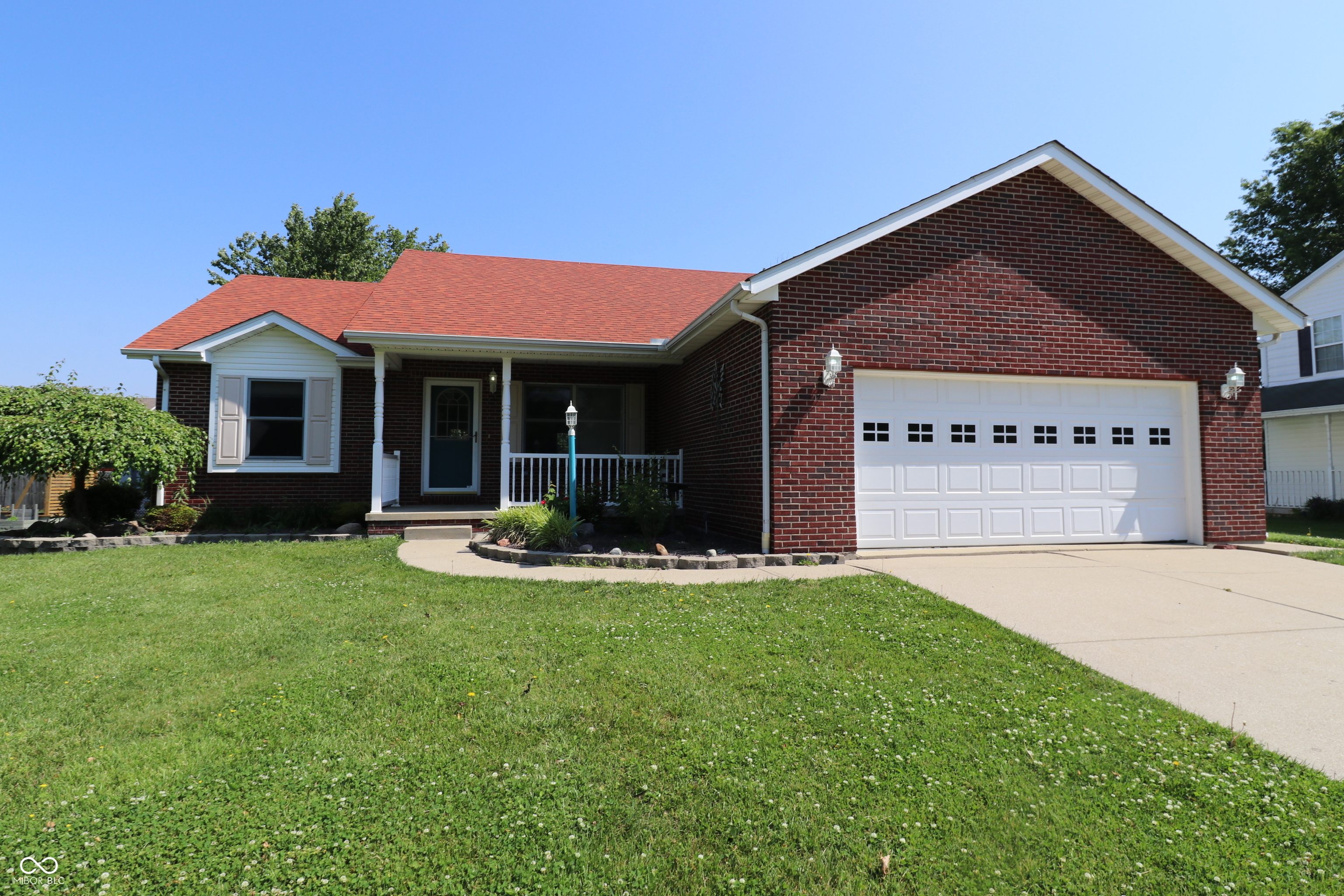 11 Belmont Place E