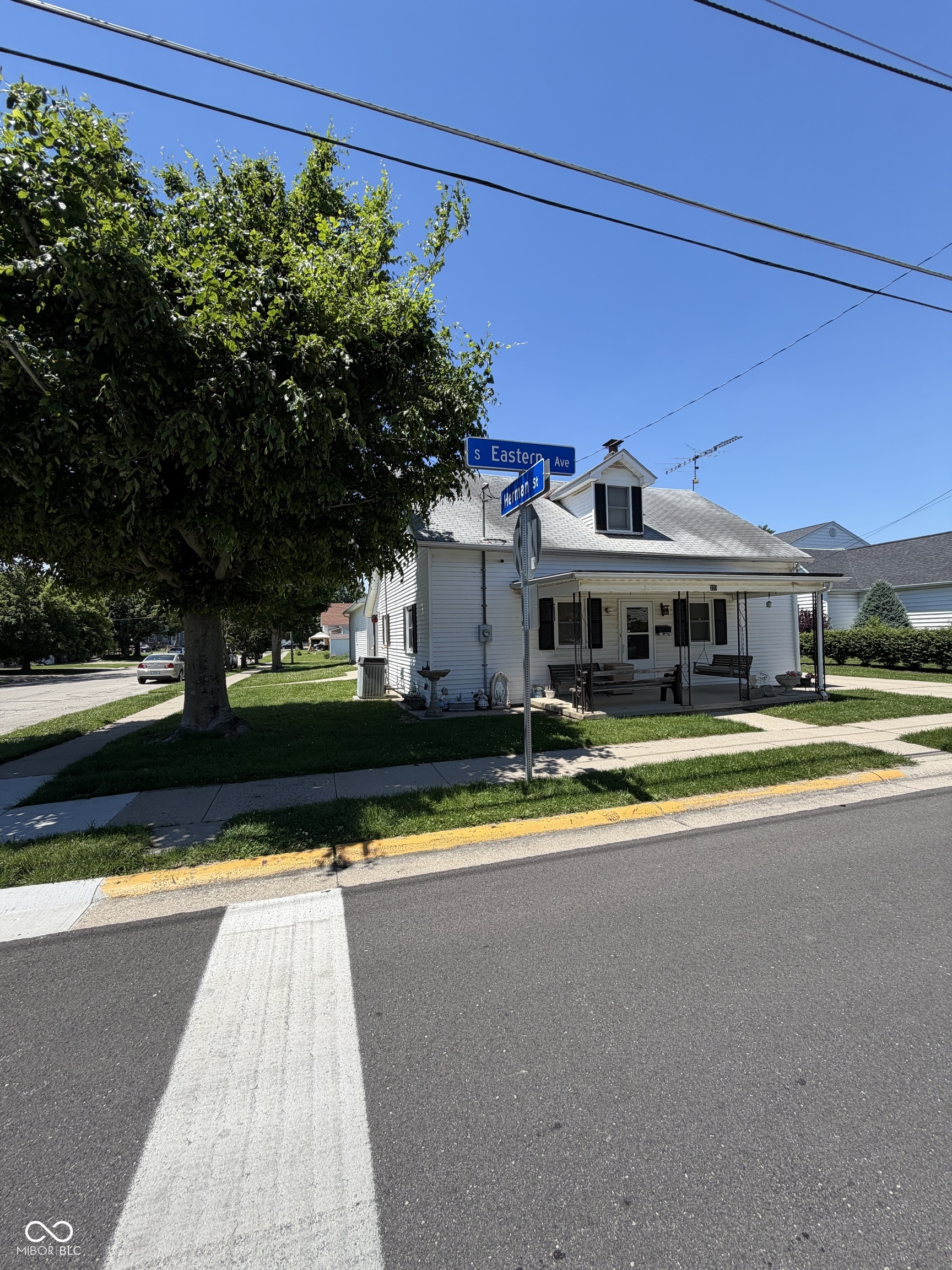 221 S Eastern Avenue