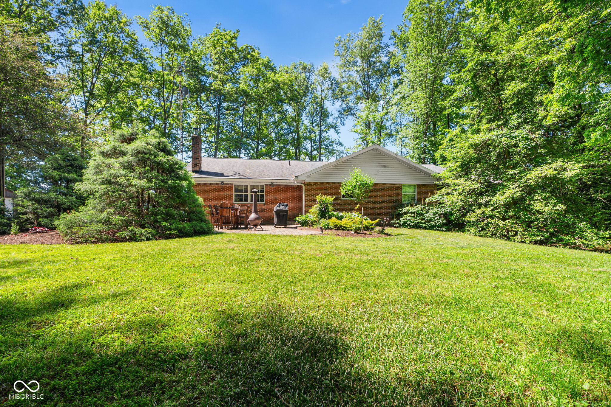8568 E County Road 400 N