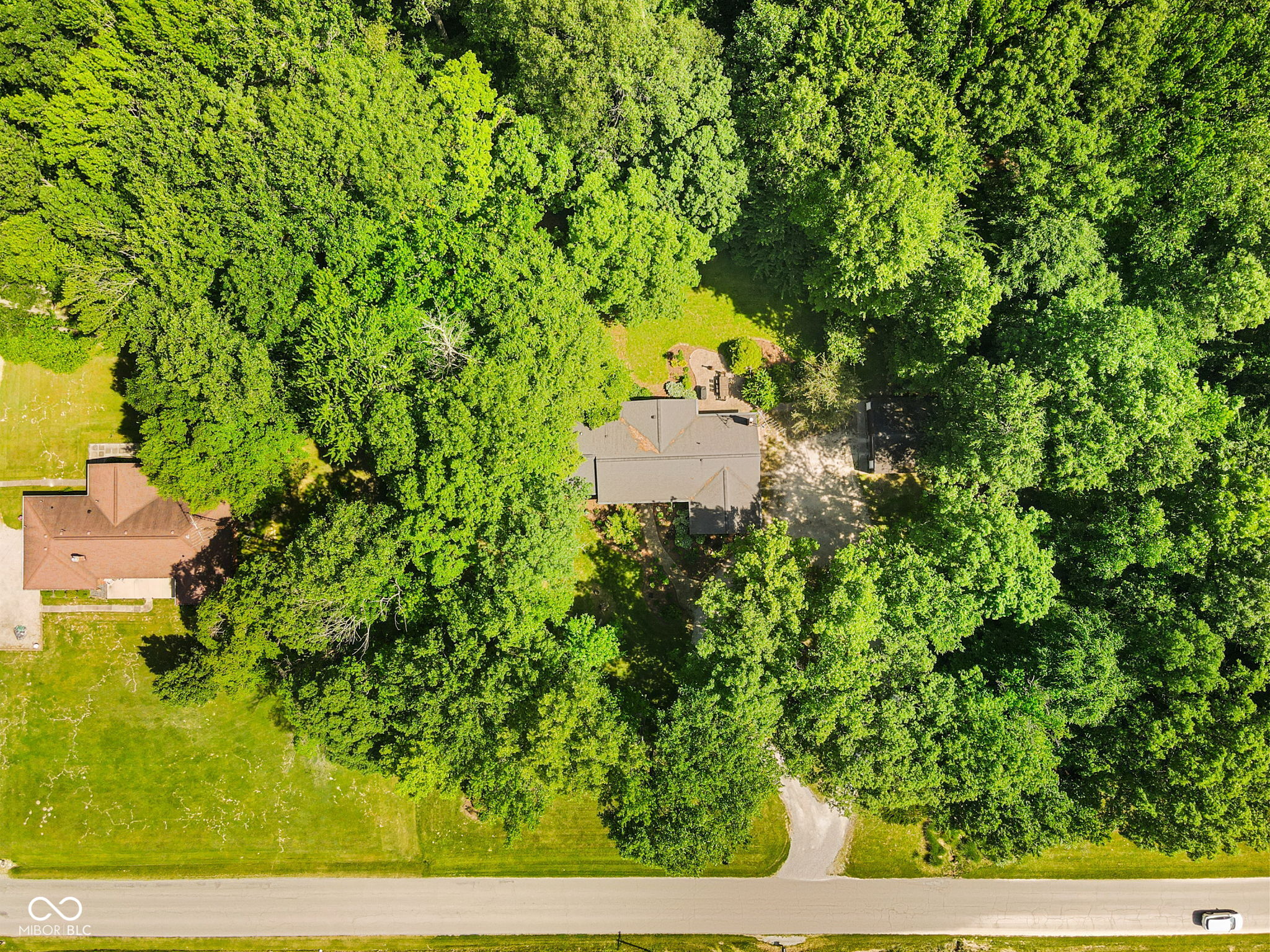 8568 E County Road 400 N