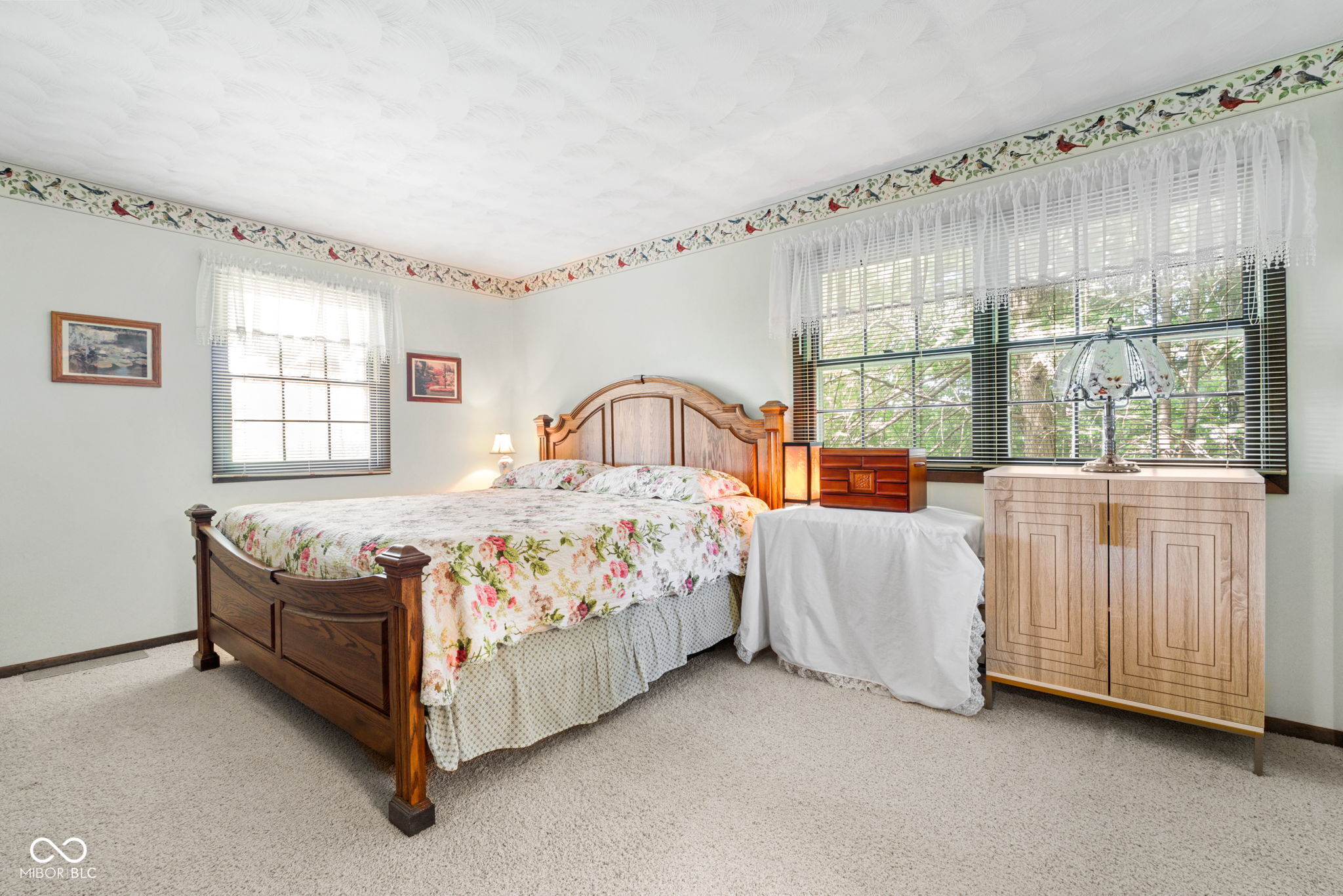 8568 E County Road 400 N