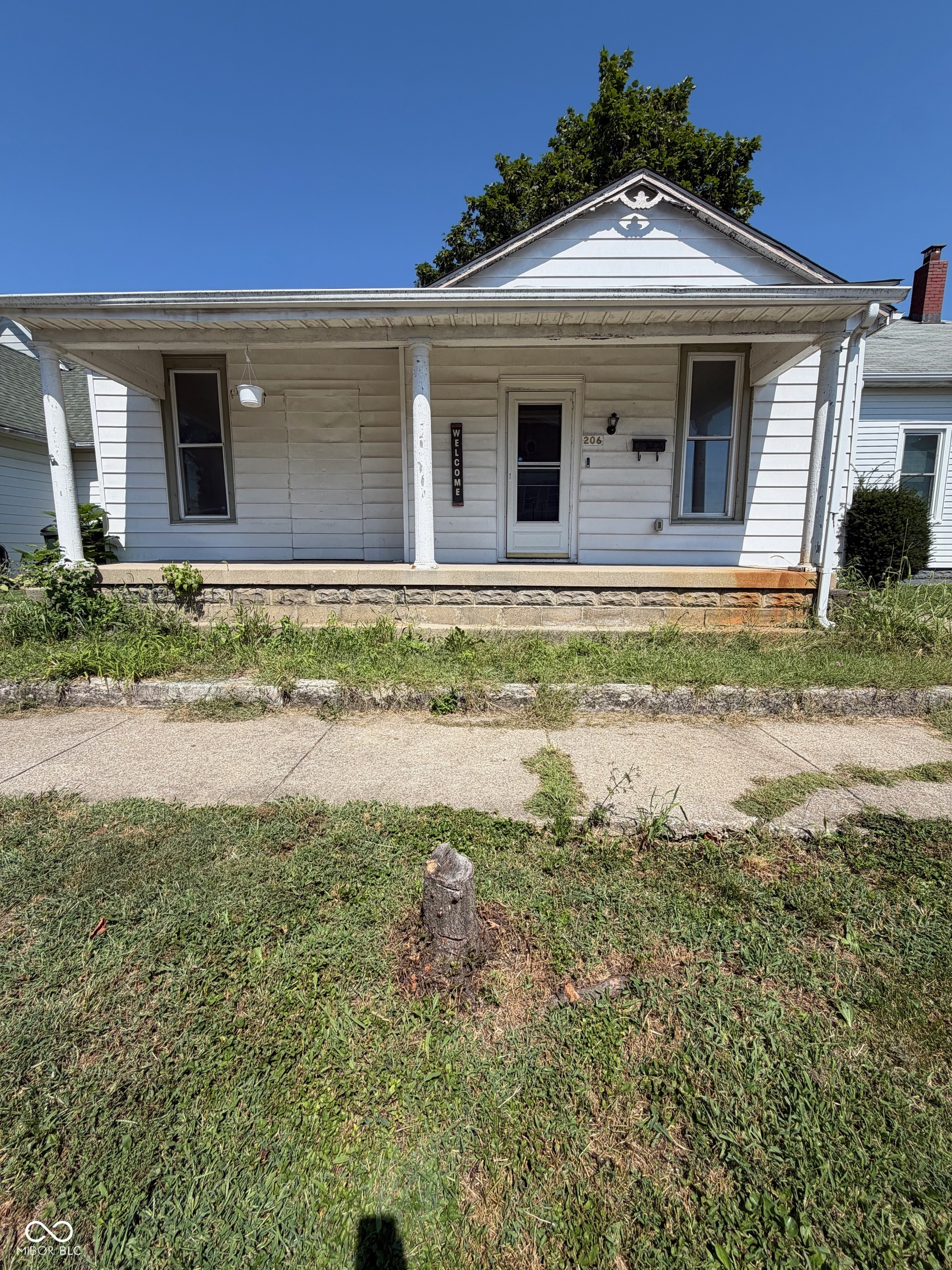 206 W Central