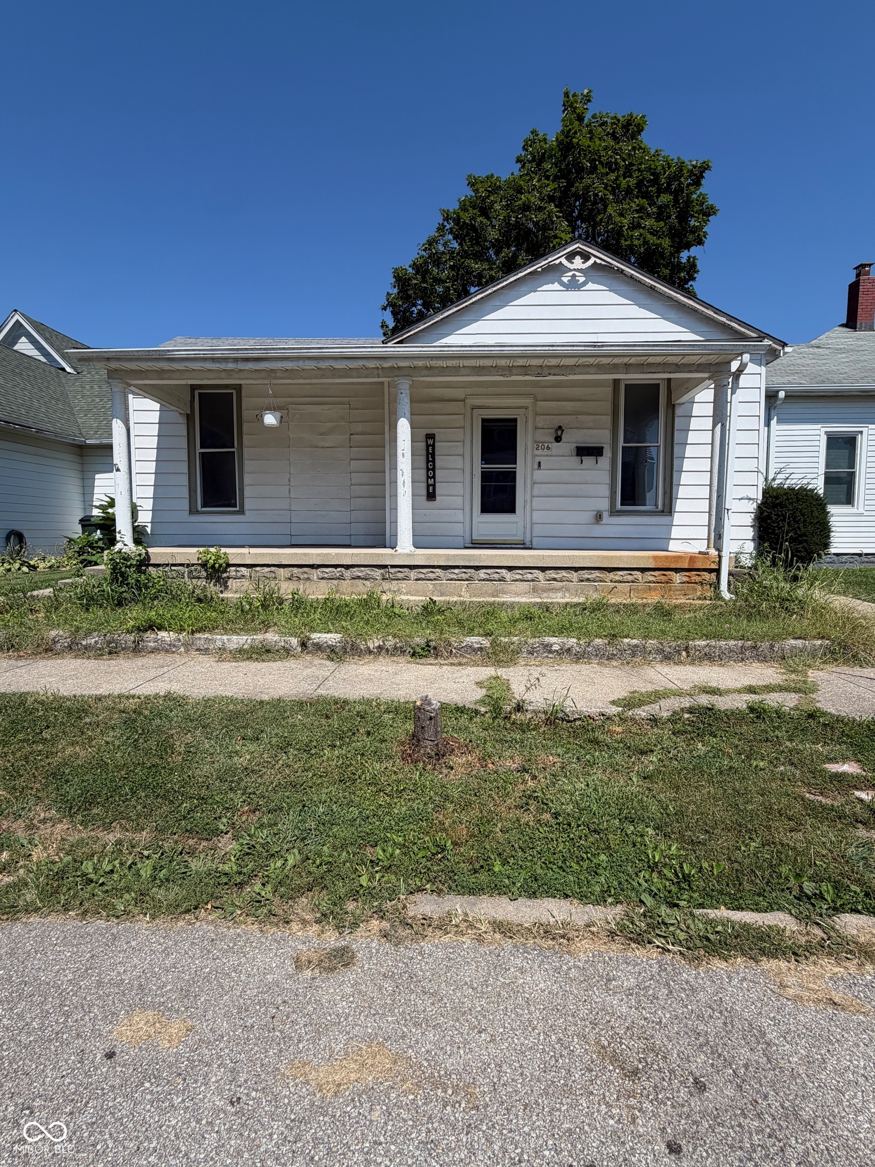 206 W Central