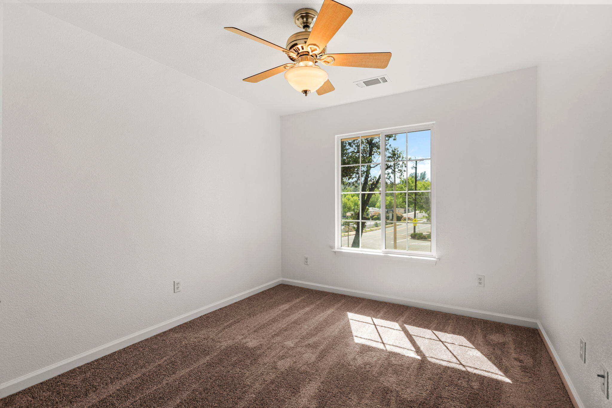 2095 Deer Creek Road