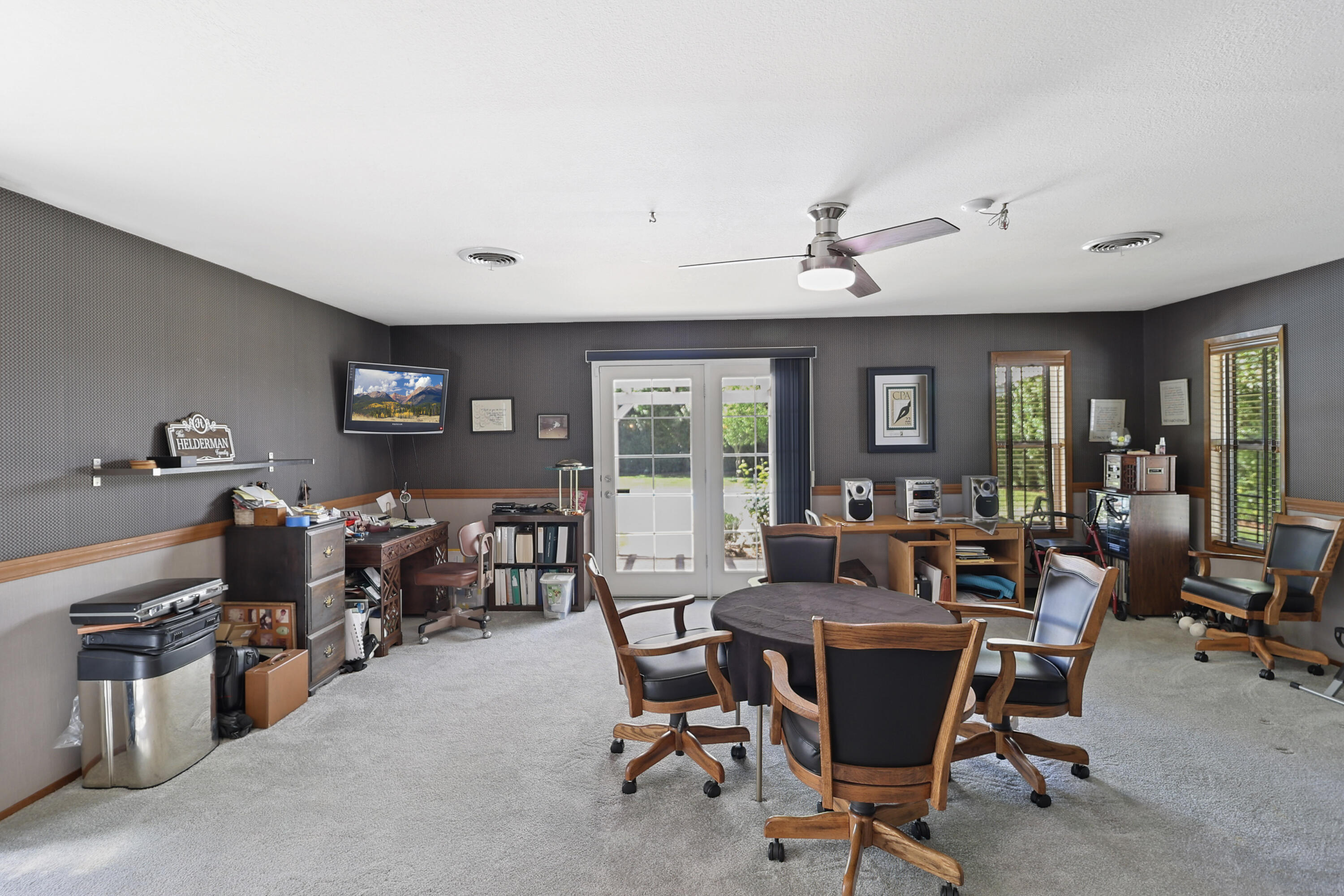 4890 Huntington Drive