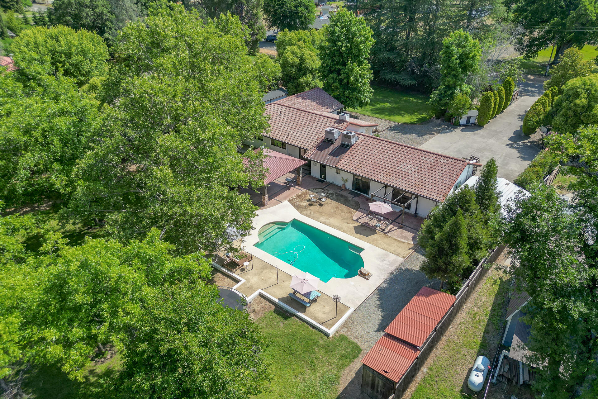 9912 Cow Creek Drive