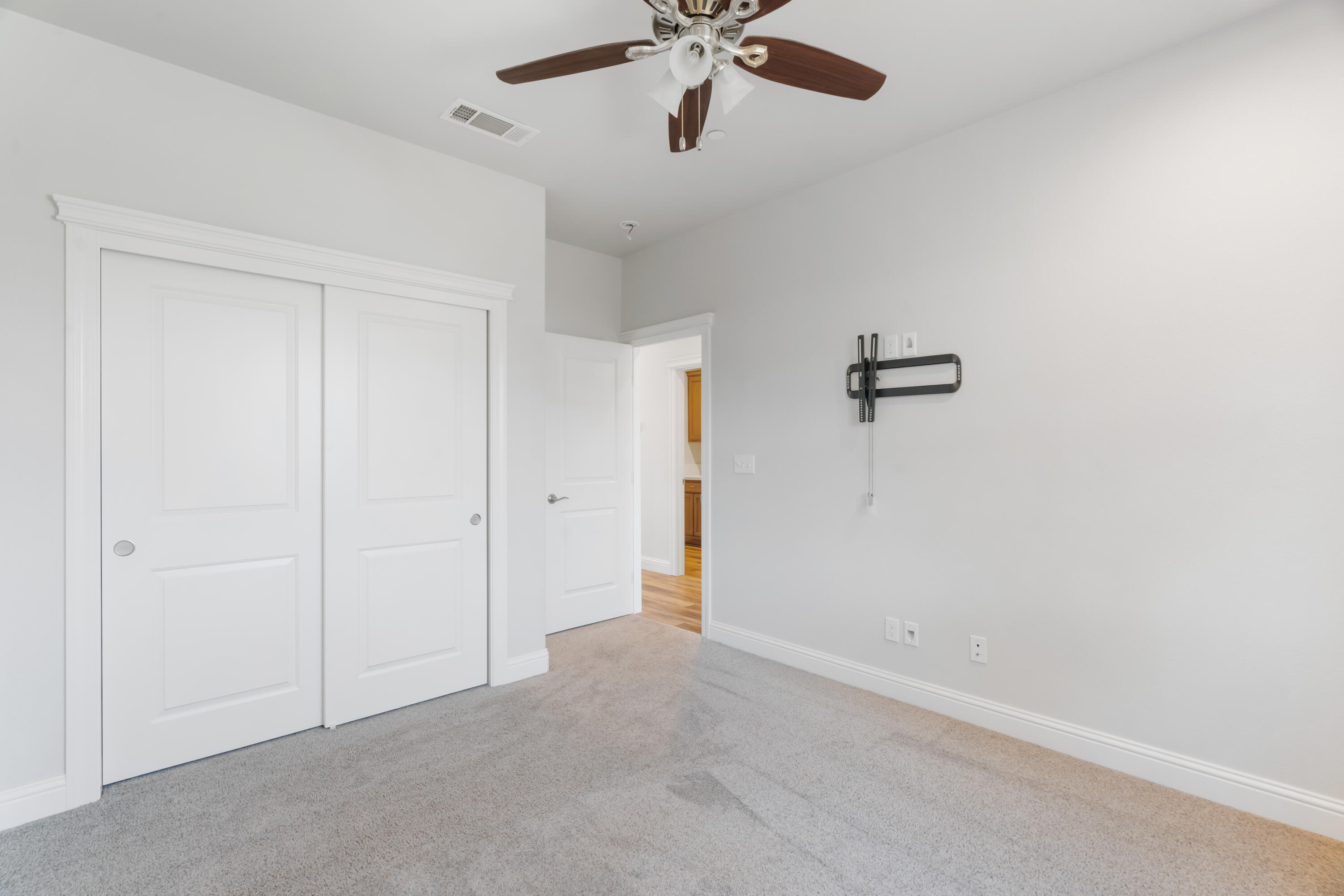 4537 Risstay Way