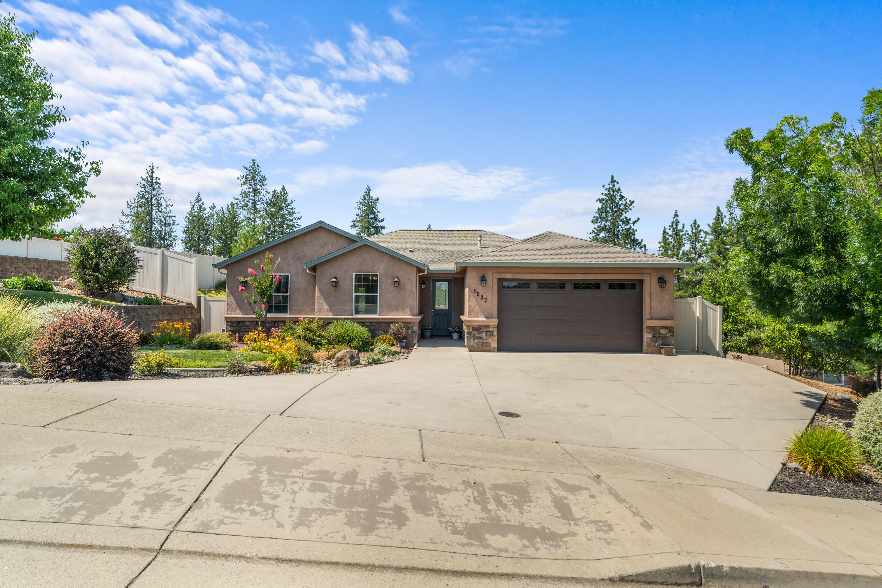 4537 Risstay Way