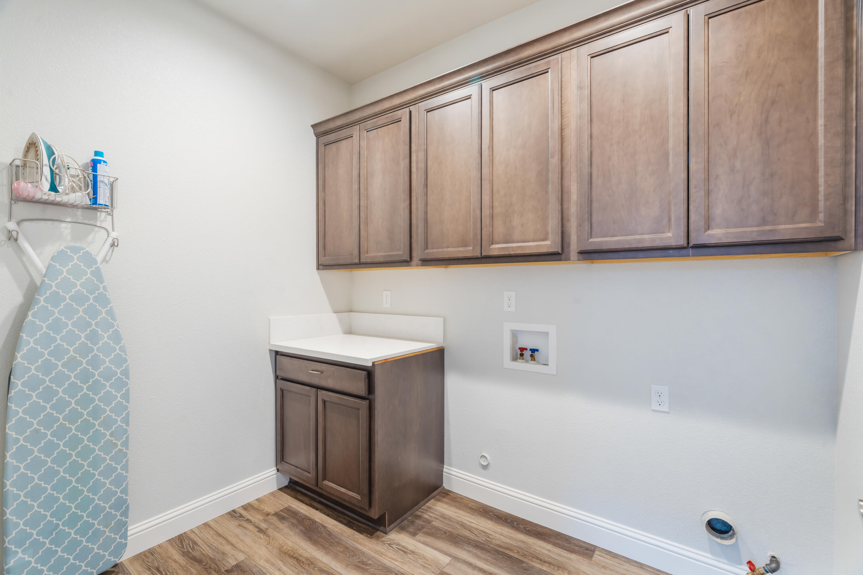 4537 Risstay Way