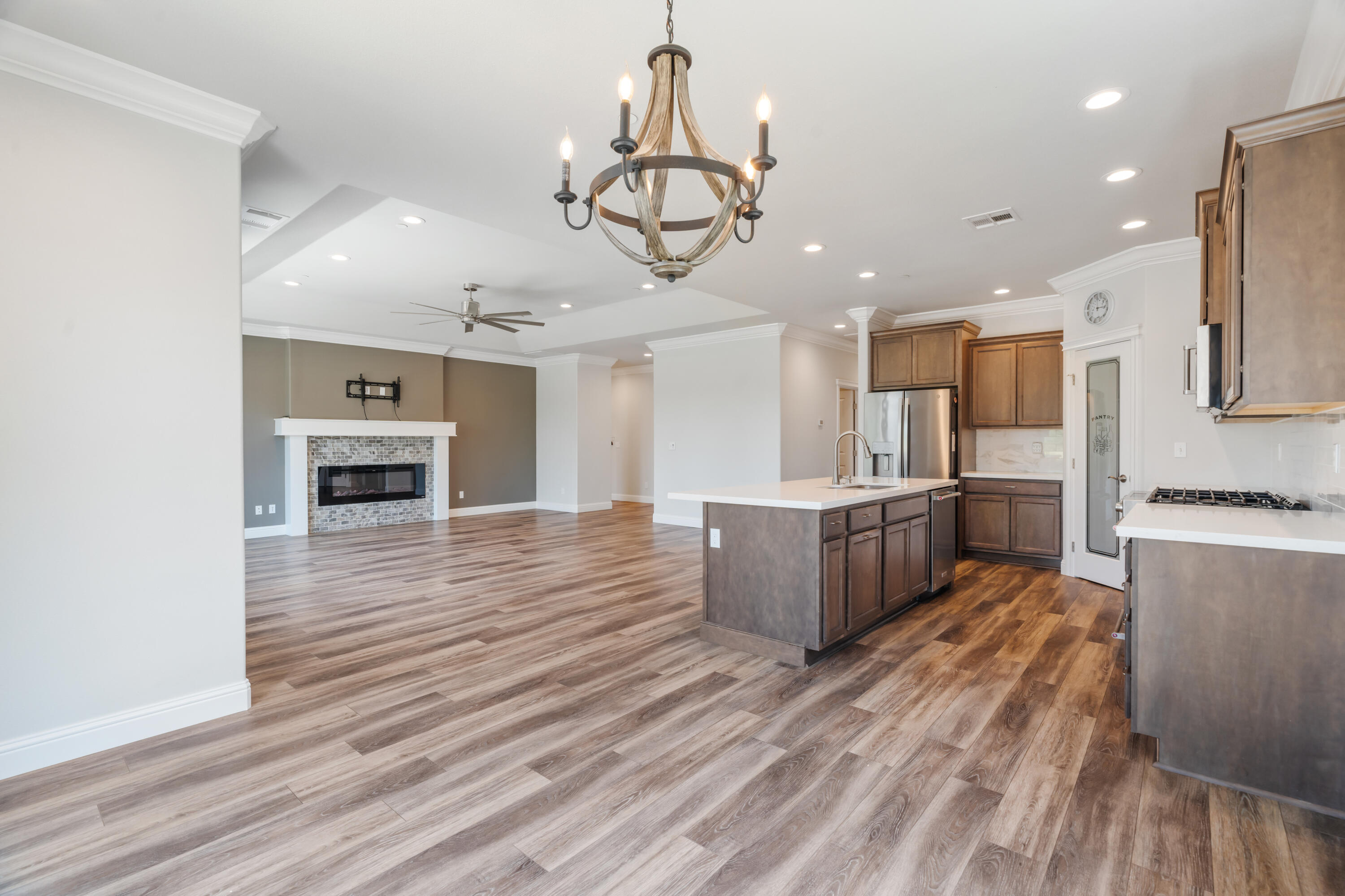 4537 Risstay Way