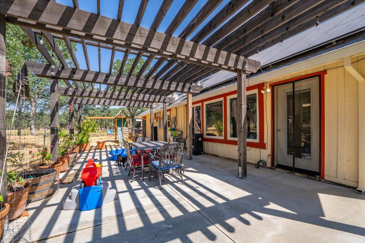 13185 Montecito Road