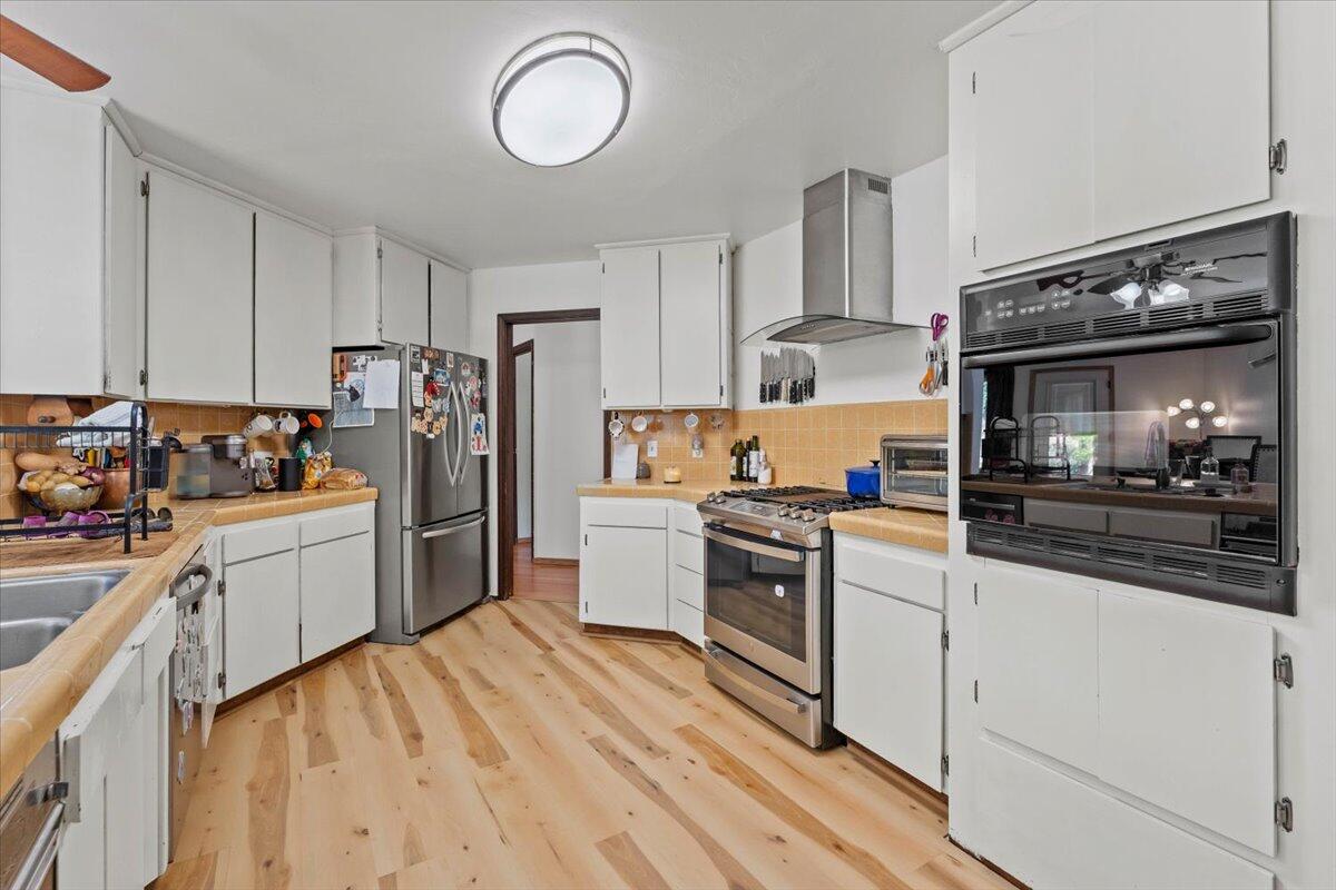 13185 Montecito Road