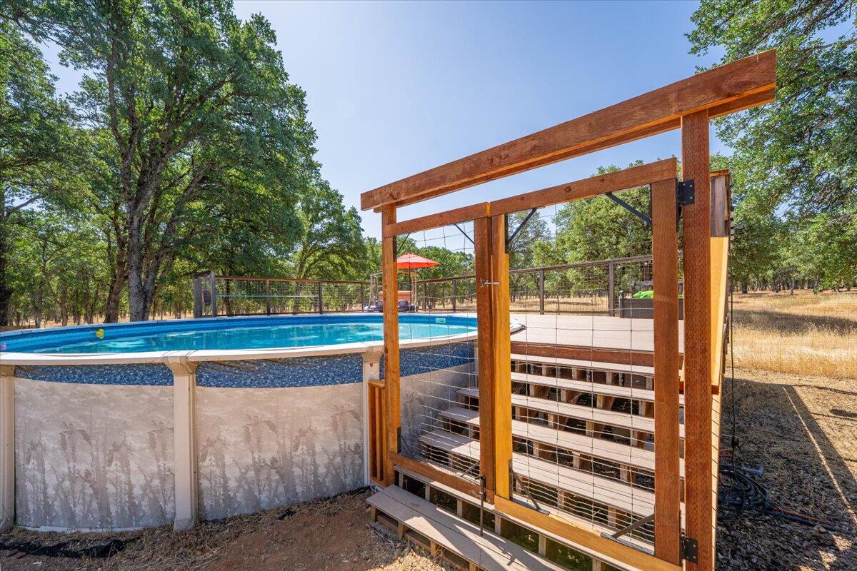 13185 Montecito Road