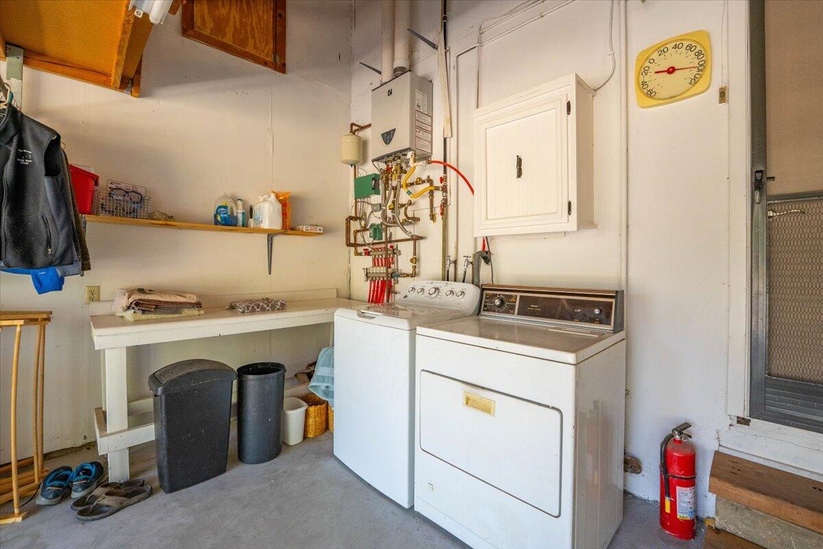 8828 Sun Valley Drive