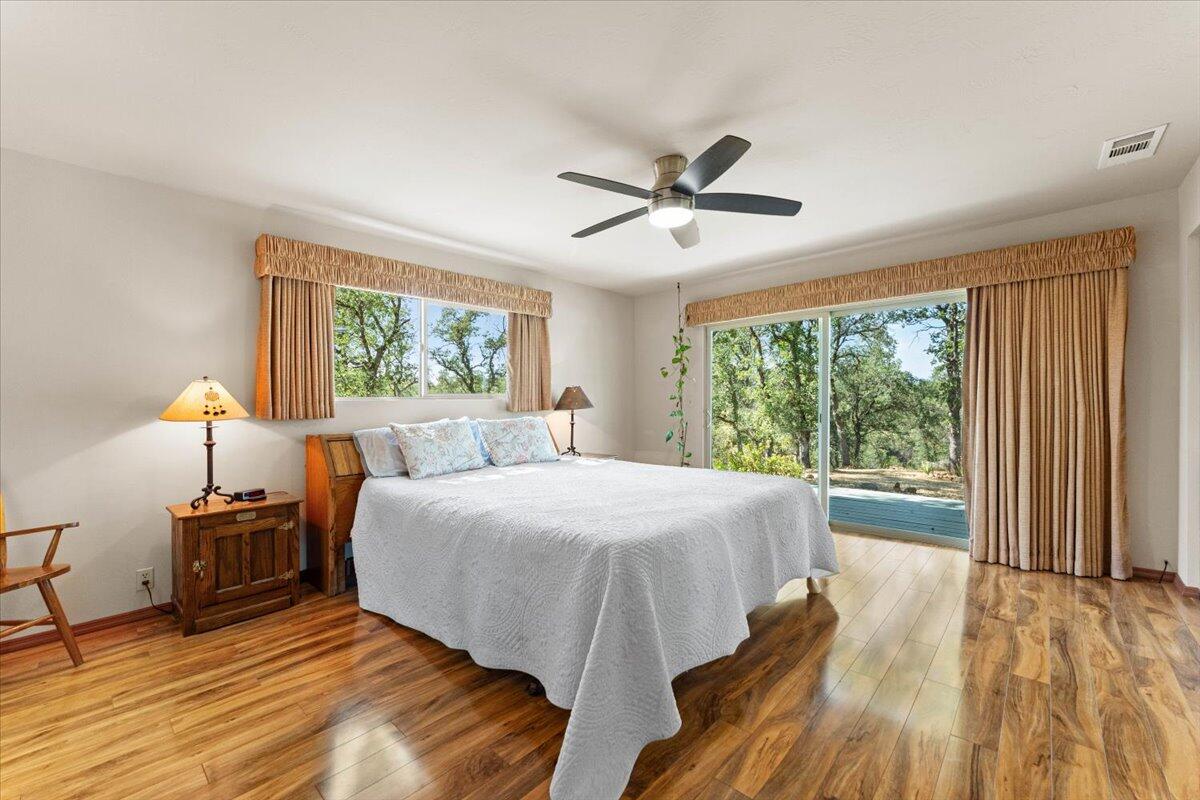 8828 Sun Valley Drive