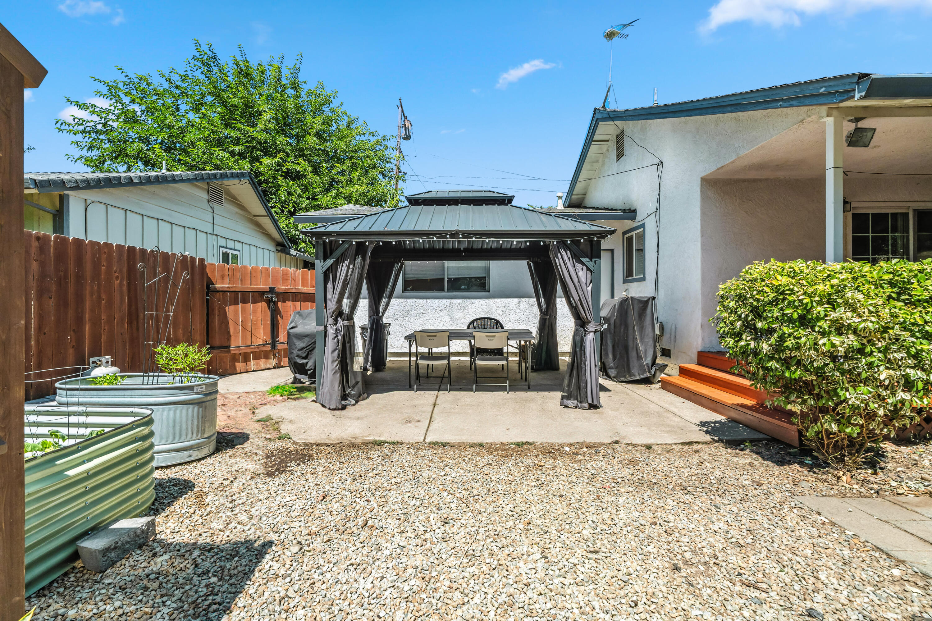 3442 Thomas Avenue