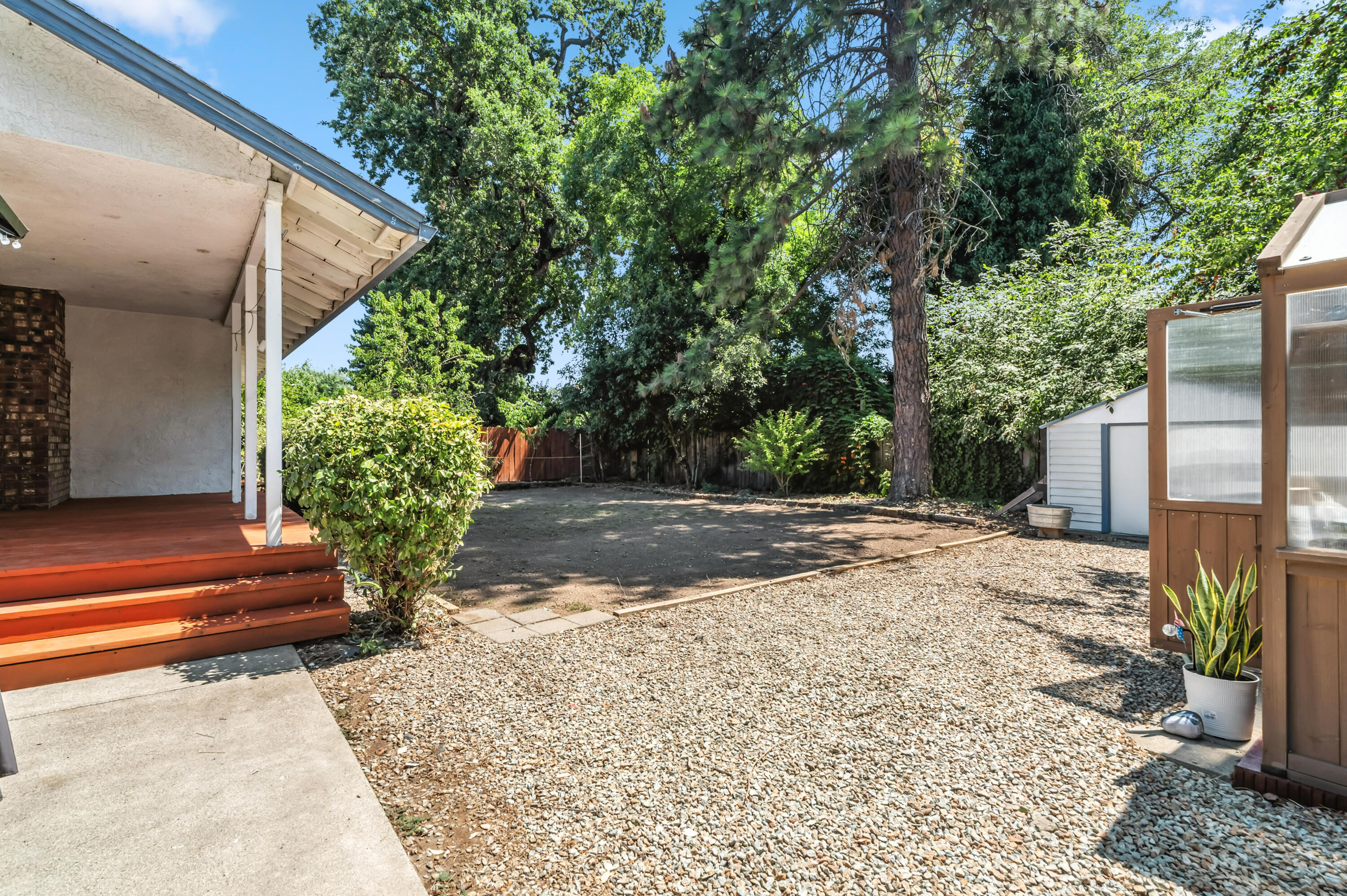 3442 Thomas Avenue