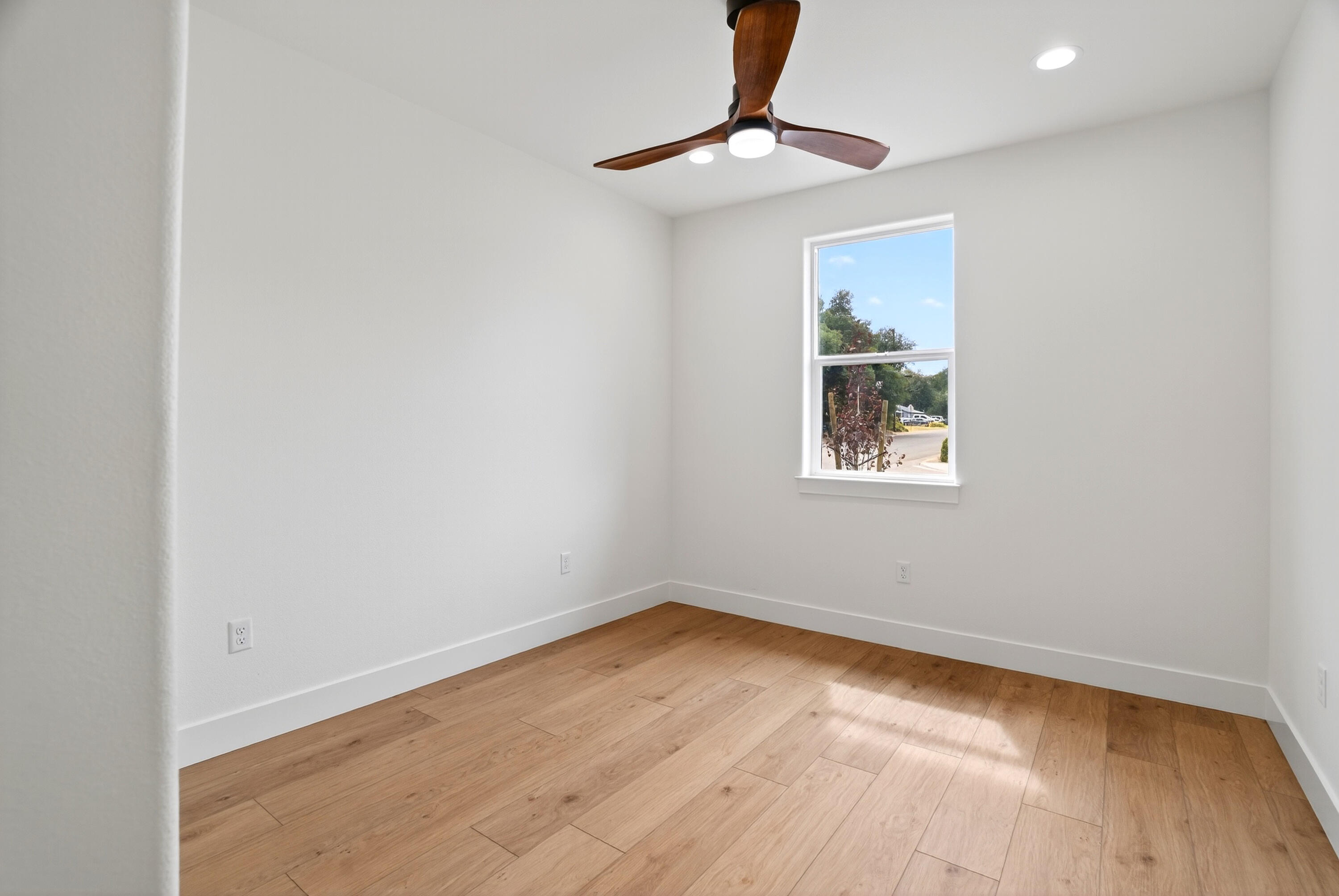 3363 Adams Lane