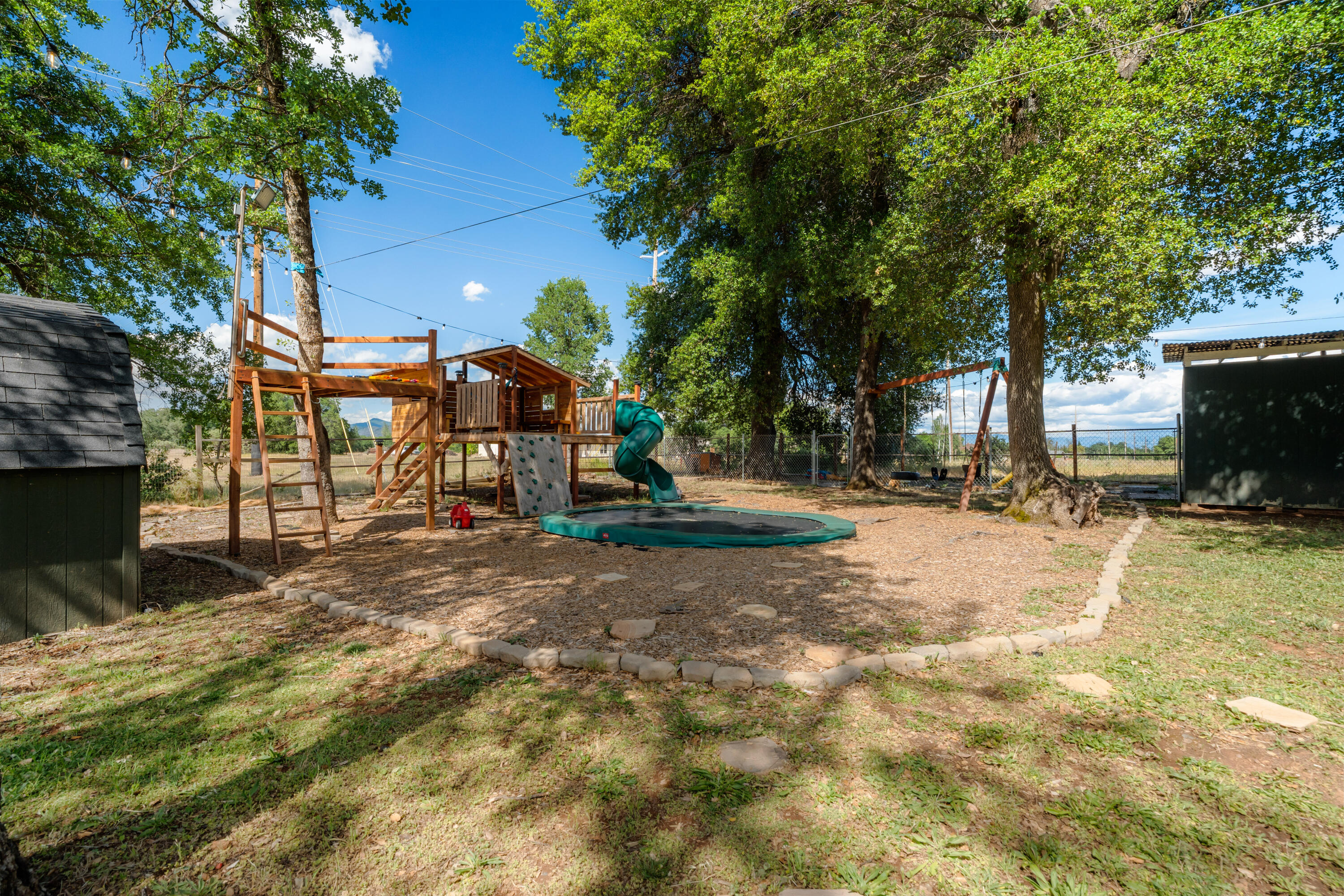 1355 Hope Lane