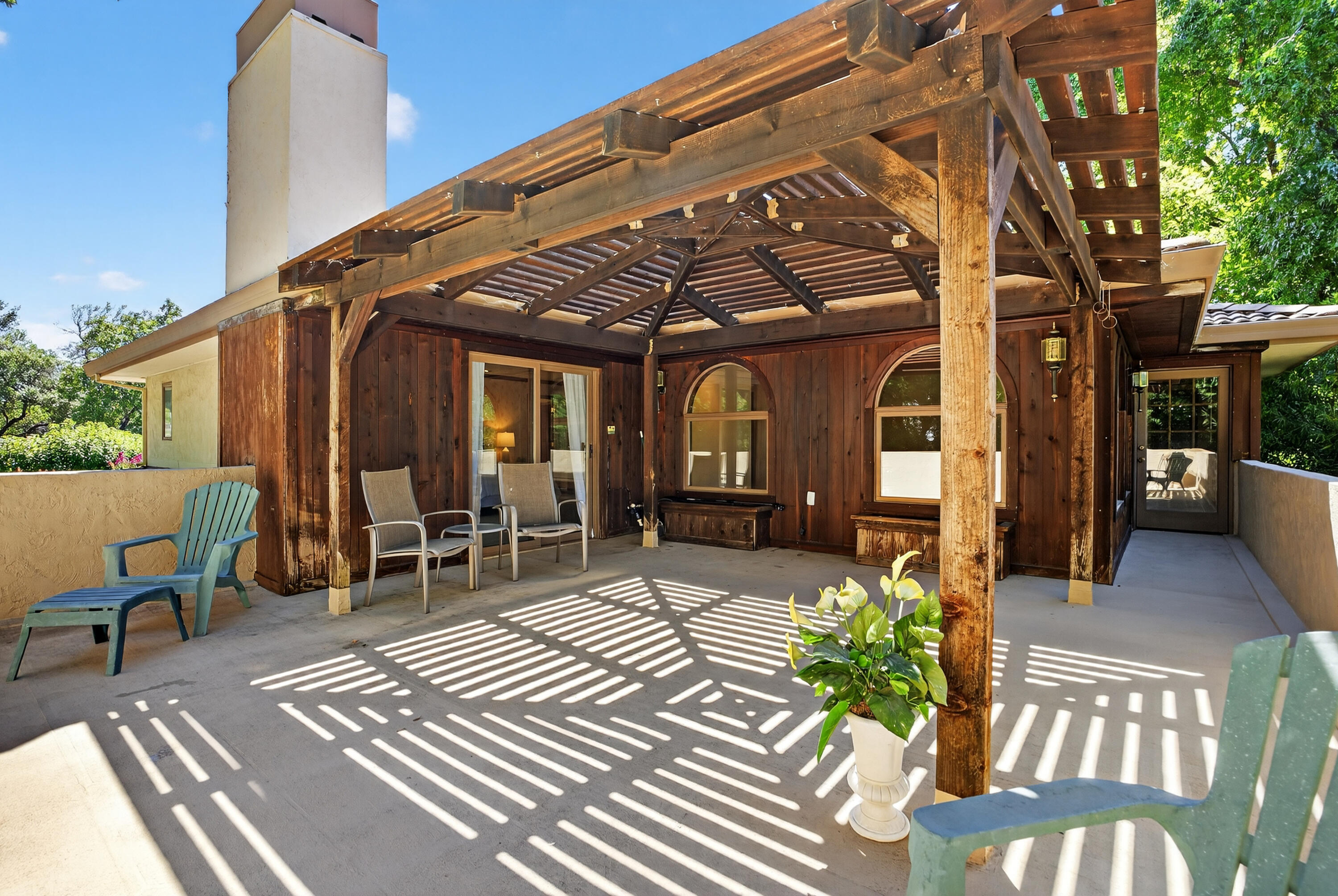 2535 Phil Court