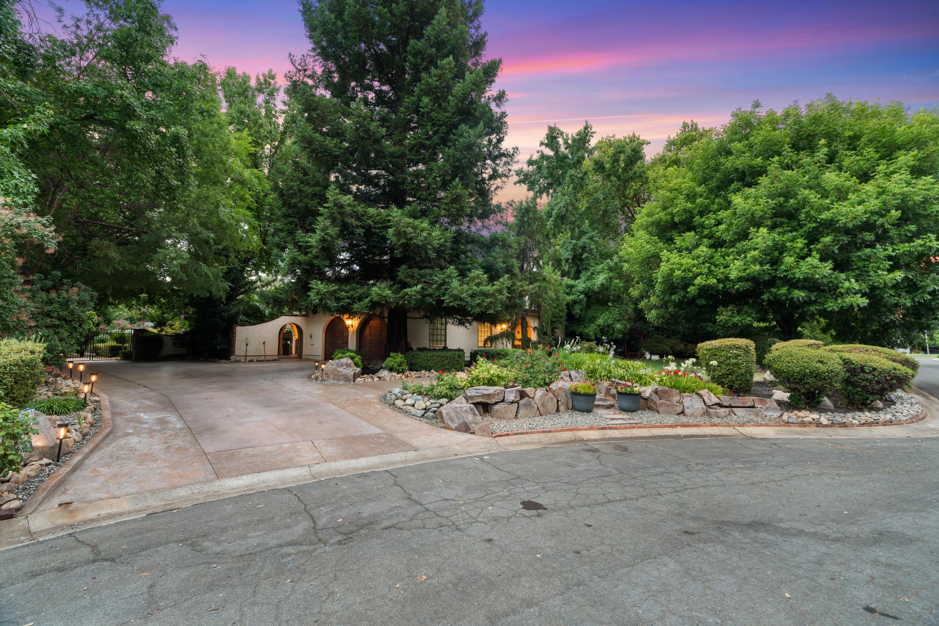 2535 Phil Court