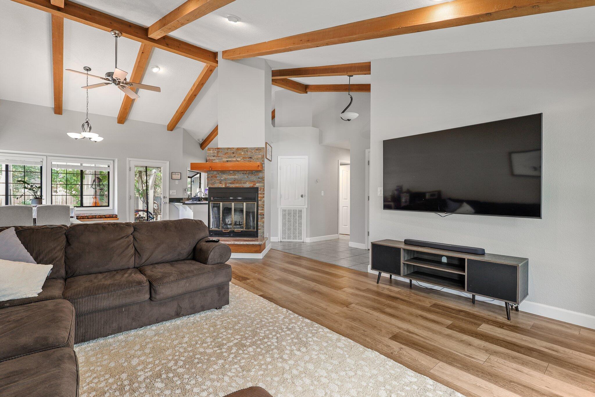 3897 Appalachian Way