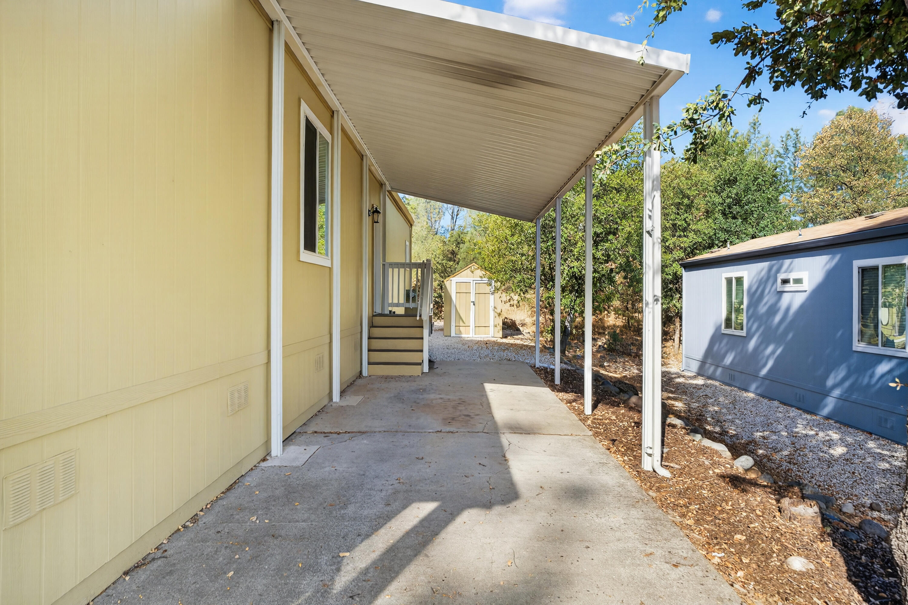 1120 Shawnee Trail