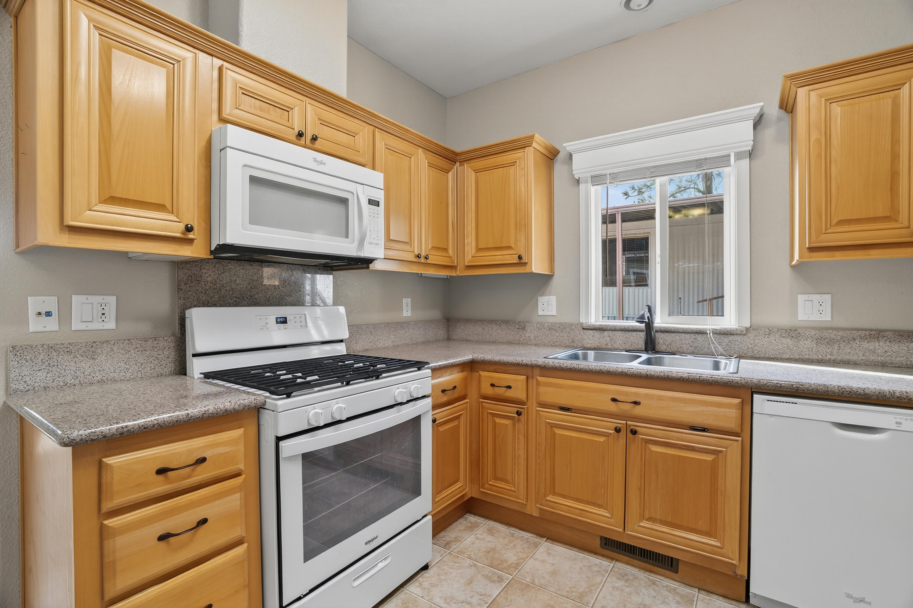 1120 Shawnee Trail