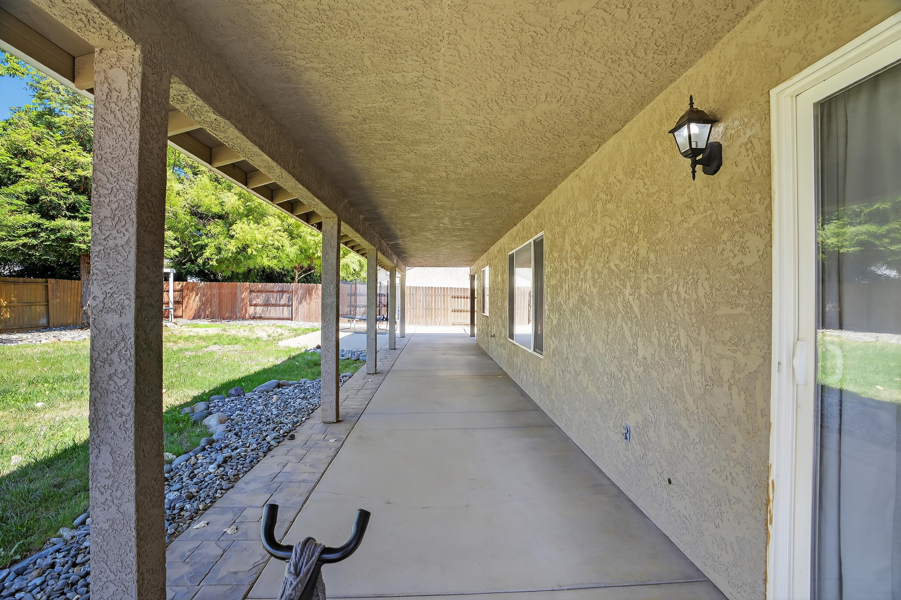 3220 Wandsworth Drive