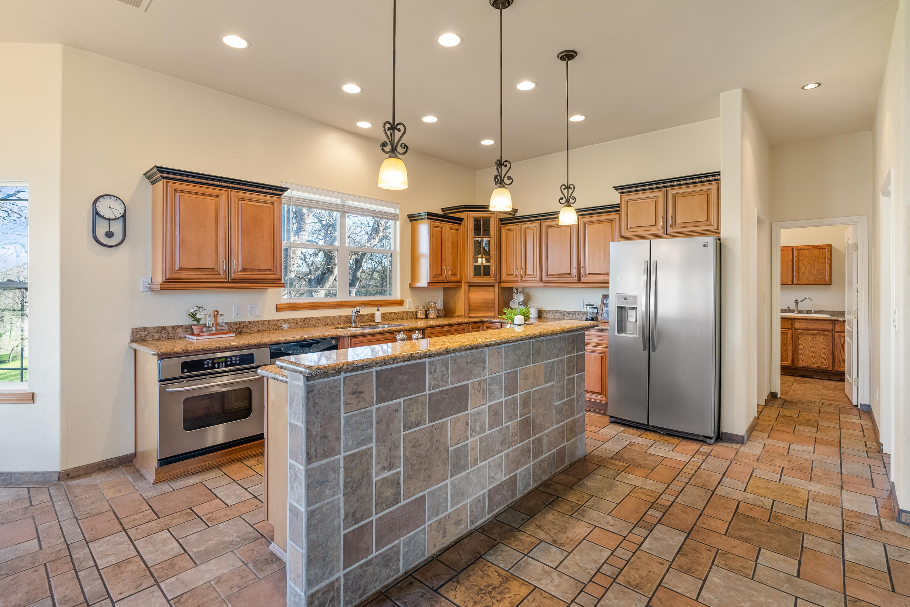 14860 Oak Knoll Drive