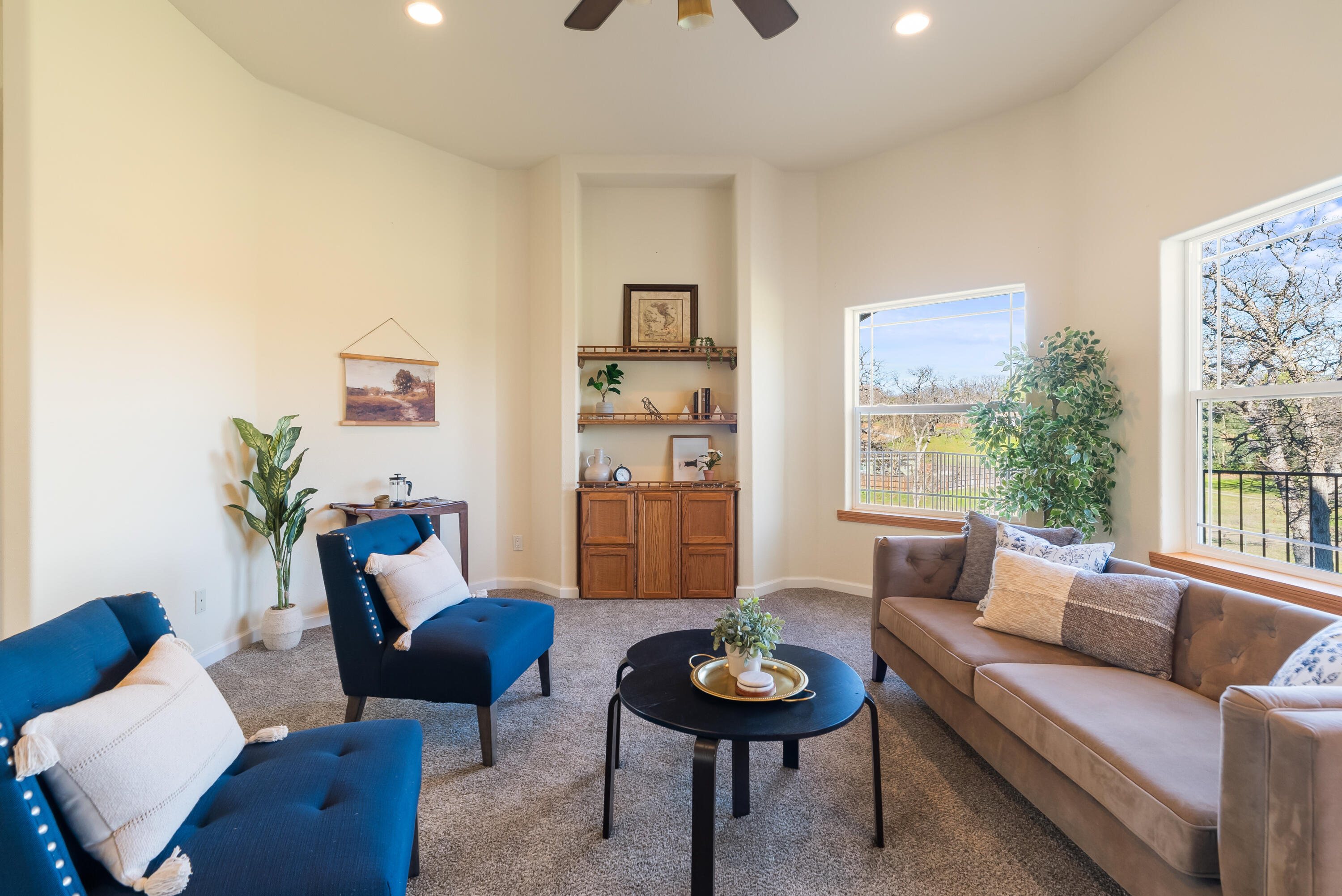 14860 Oak Knoll Drive