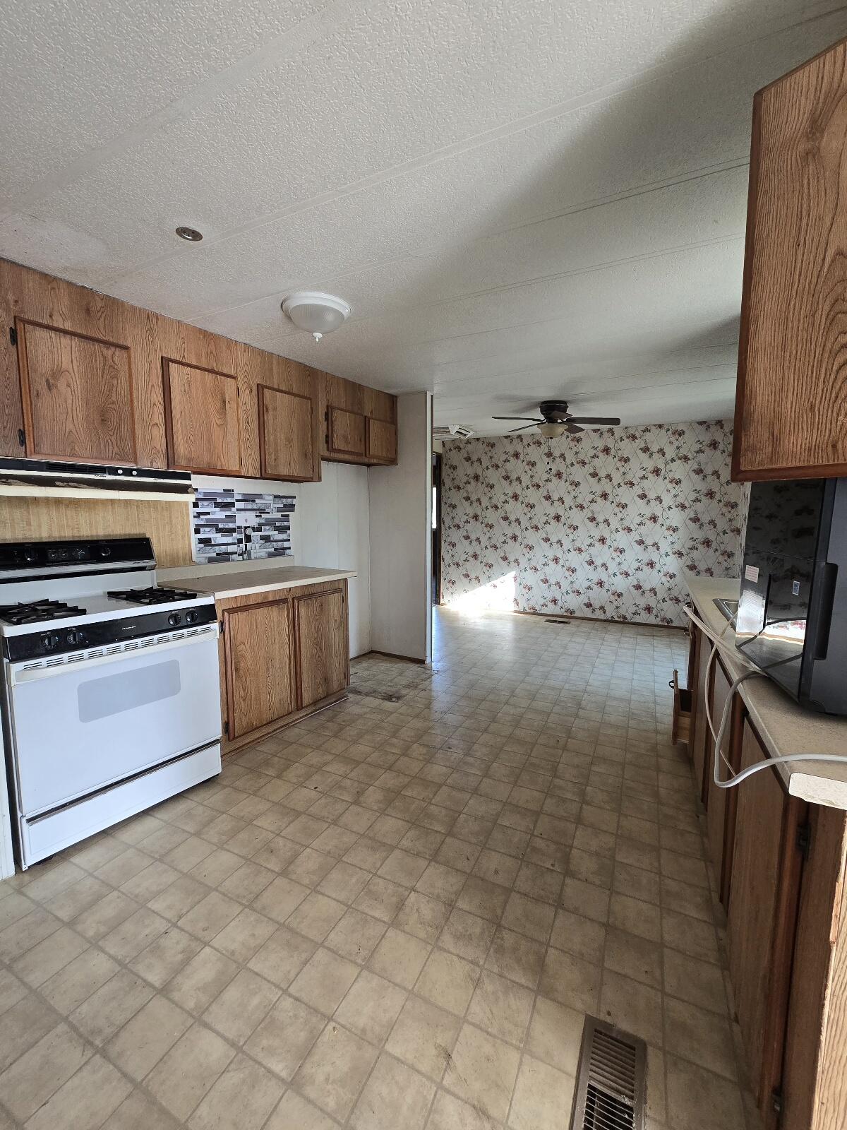 12029 Del Ange Place