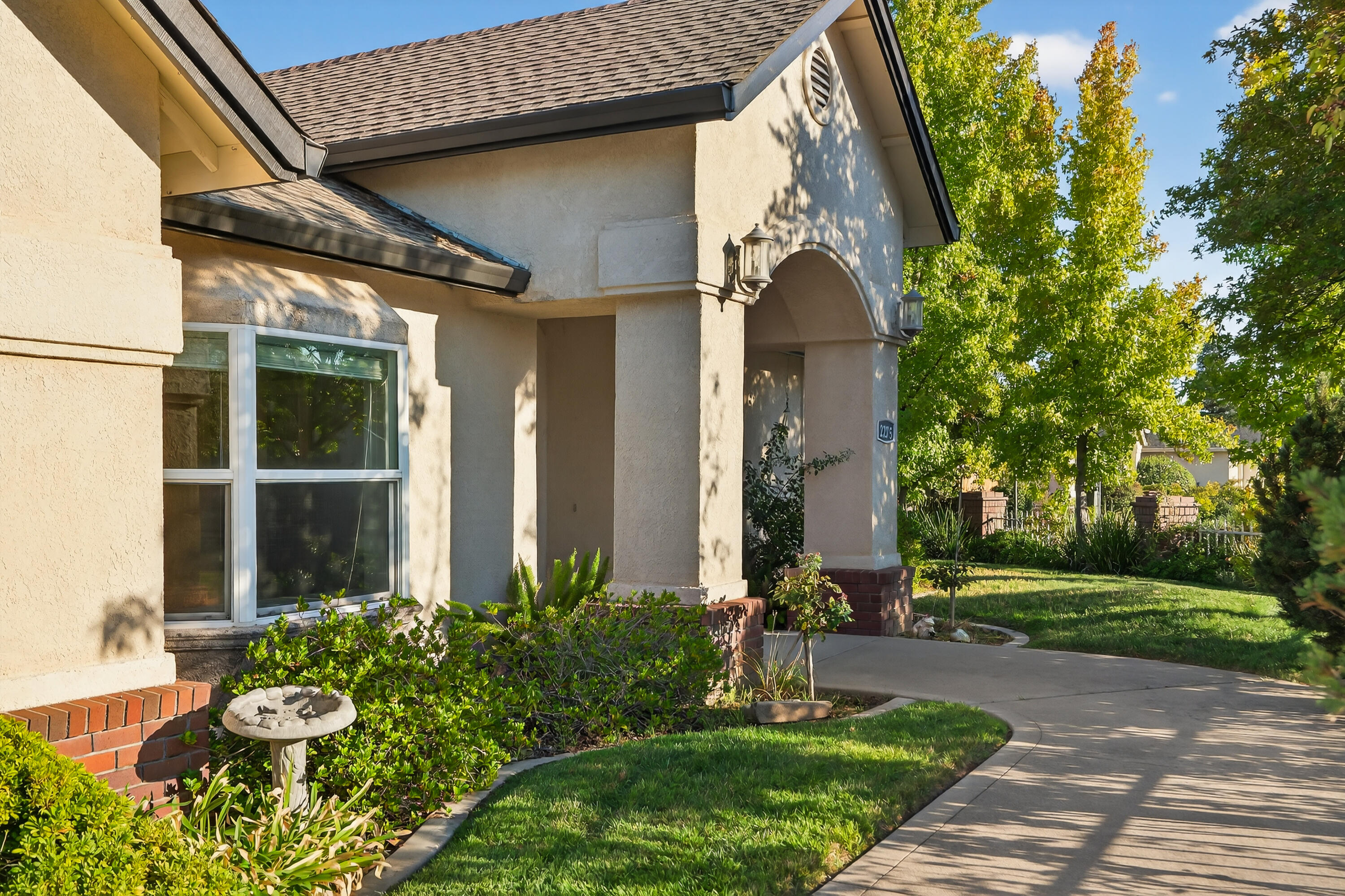 2275 Crescent Moon Drive