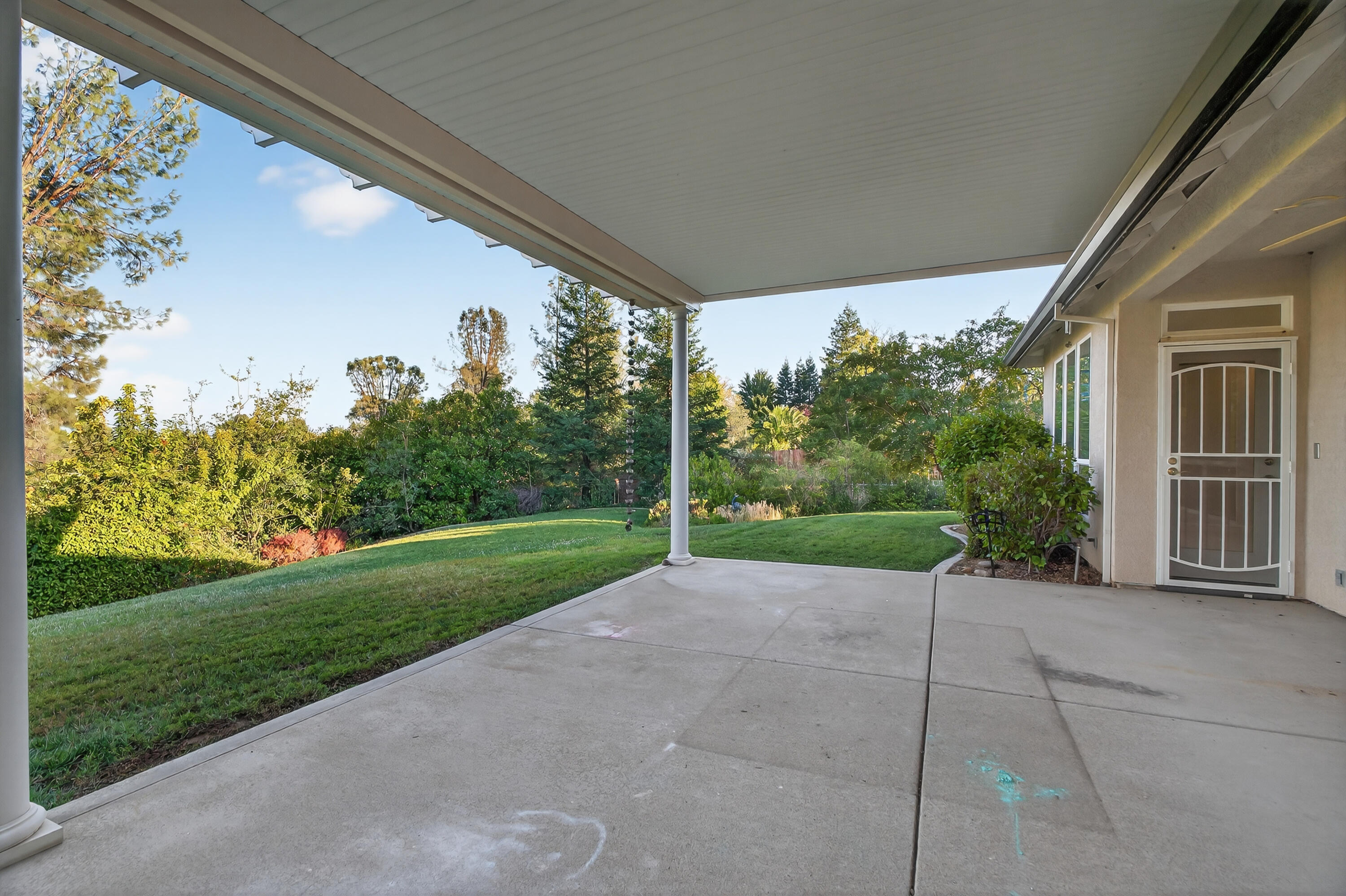 2275 Crescent Moon Drive