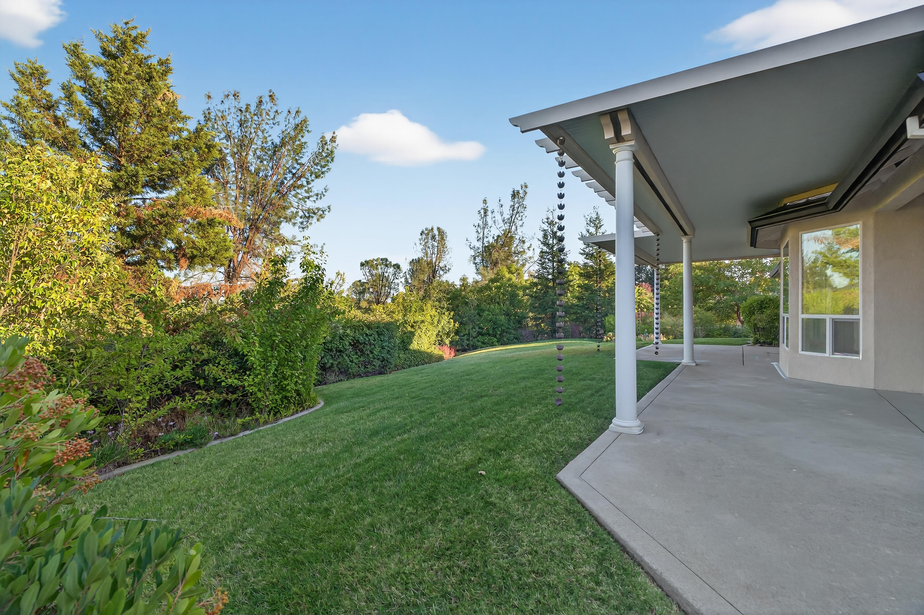 2275 Crescent Moon Drive