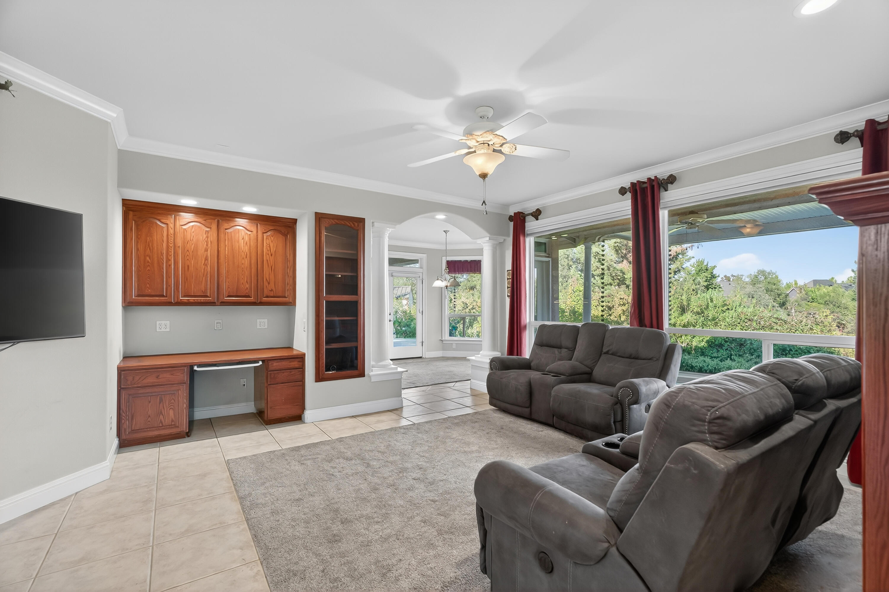 2275 Crescent Moon Drive