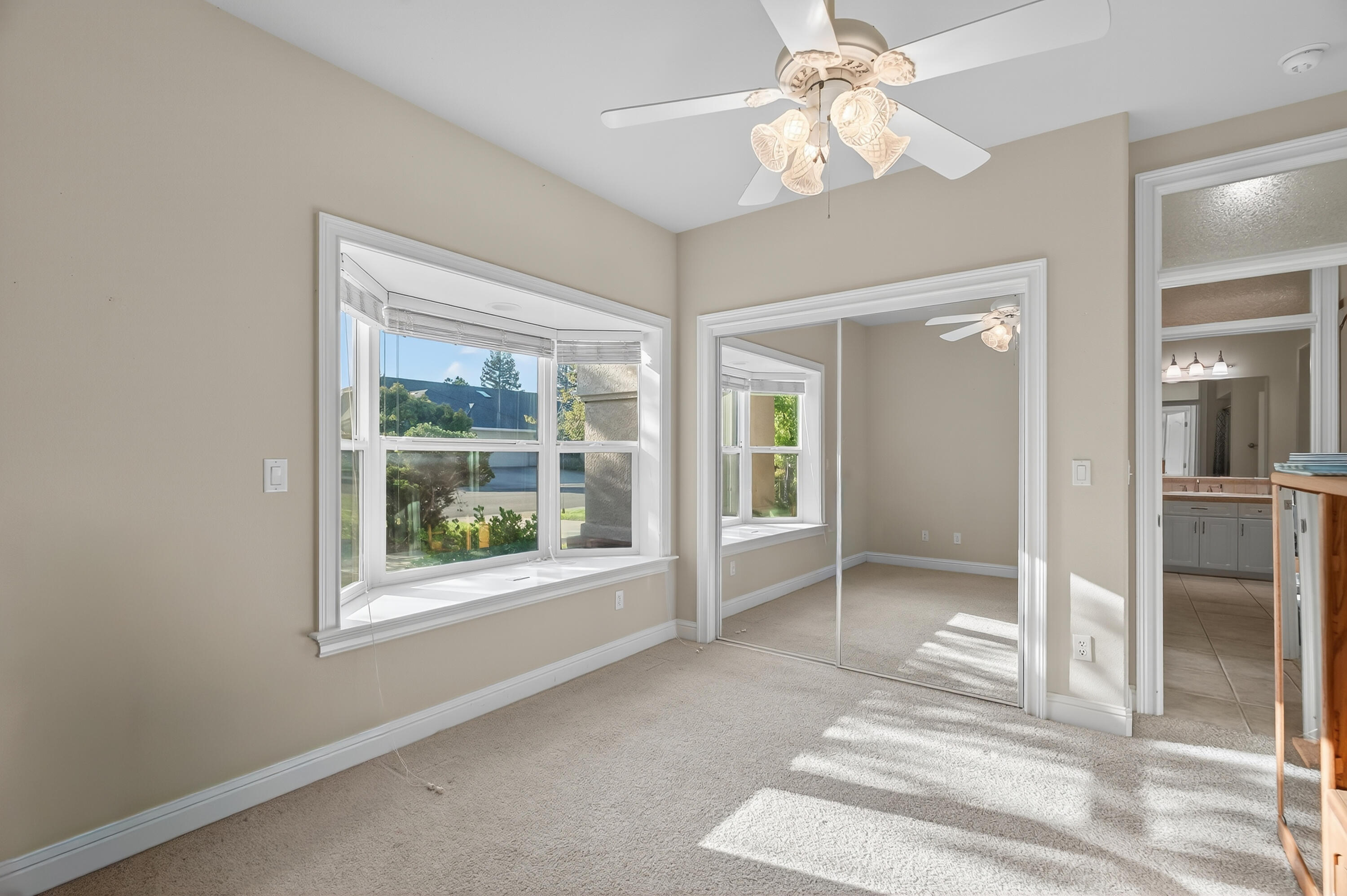 2275 Crescent Moon Drive