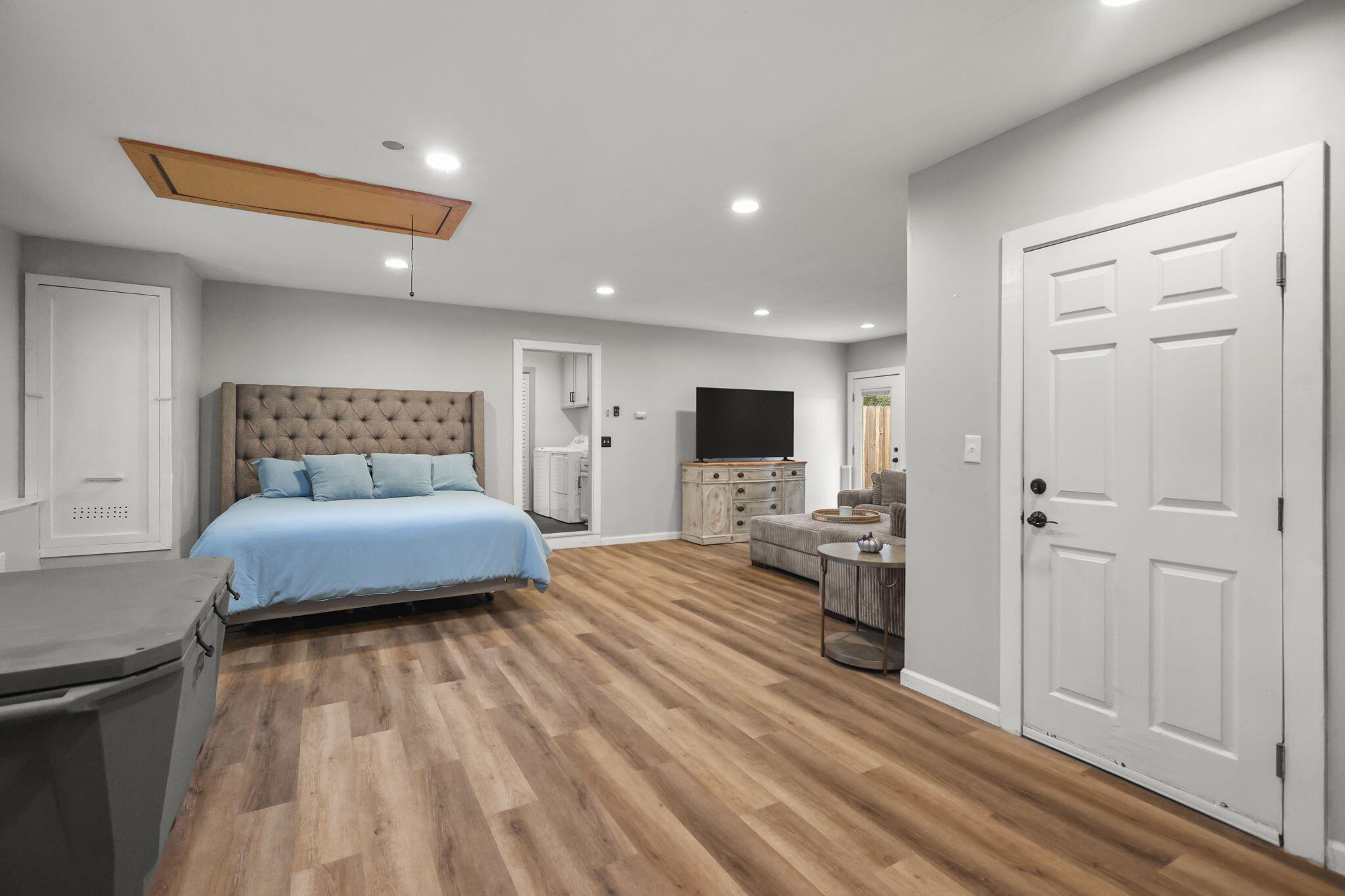 6703 High Valley Road