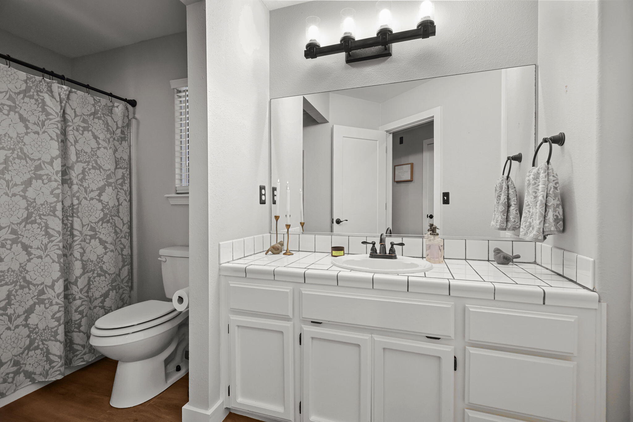 6703 High Valley Road