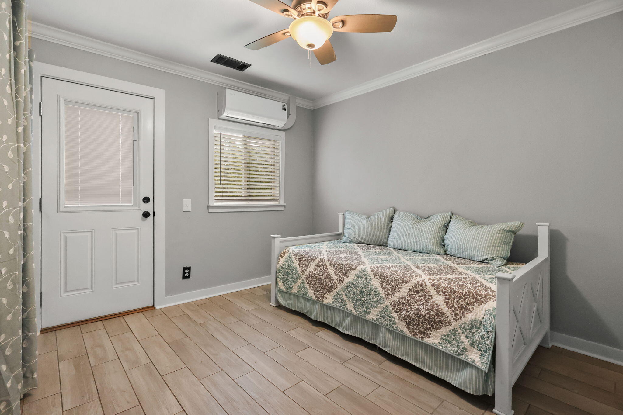 6703 High Valley Road