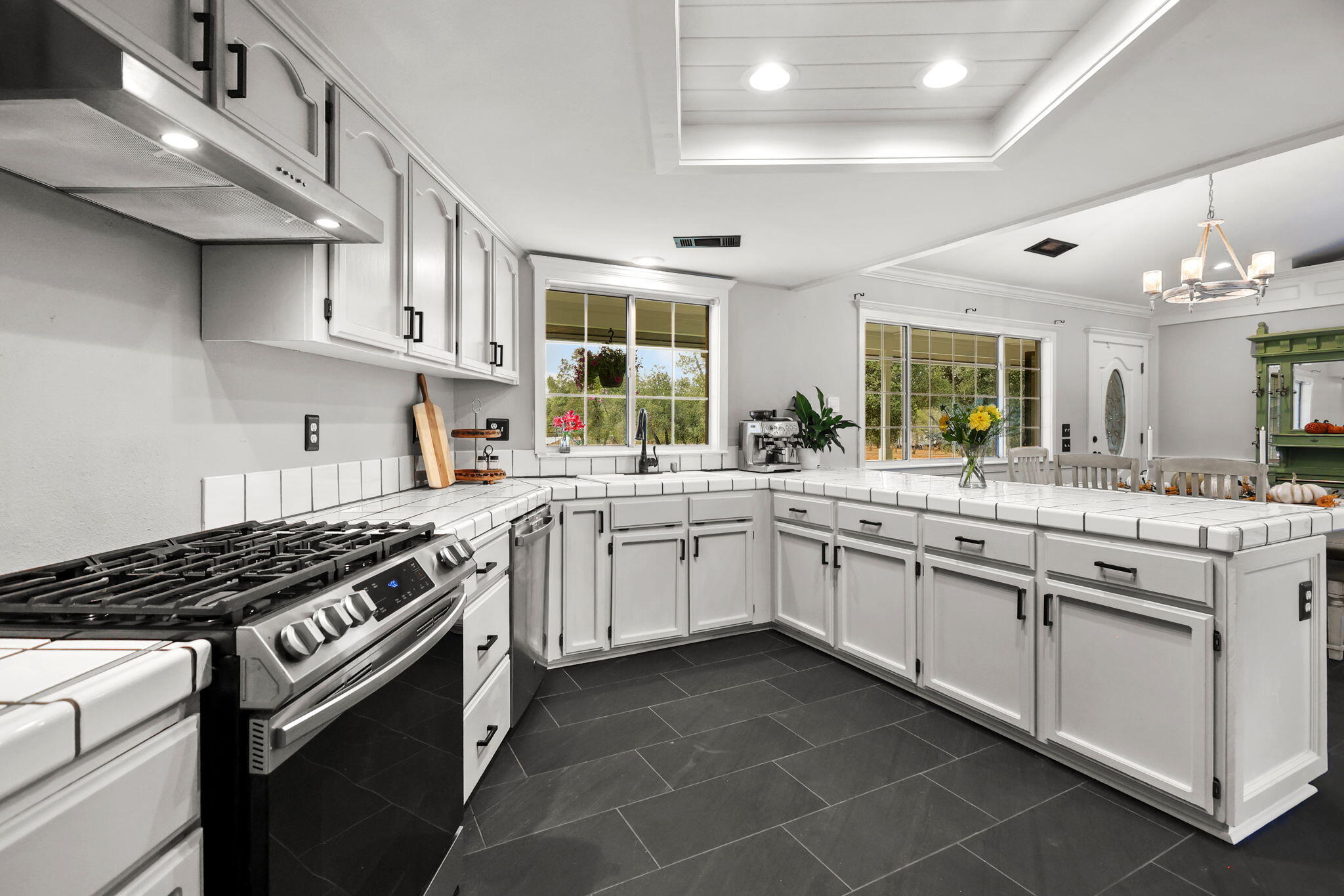 6703 High Valley Road