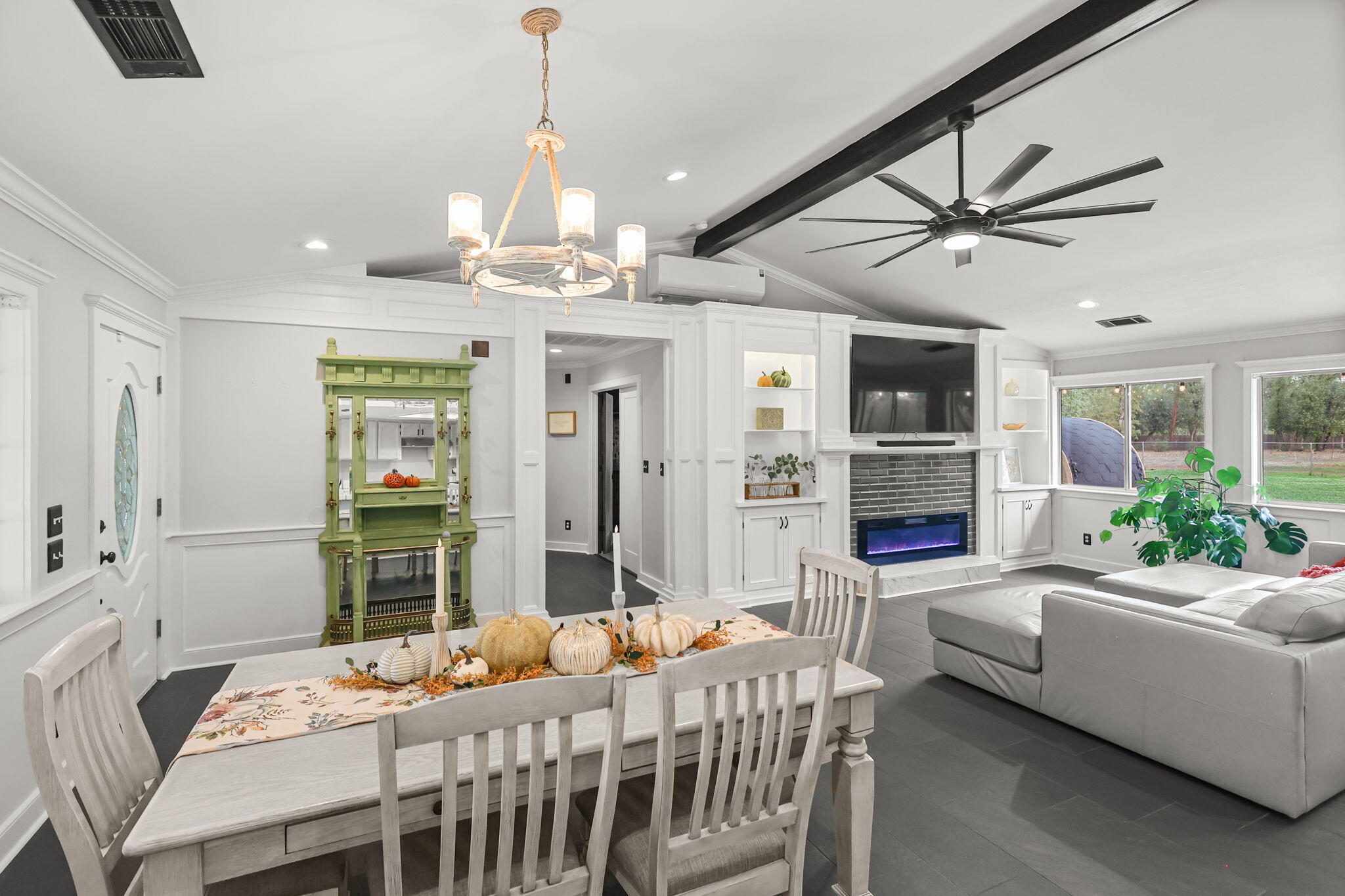 6703 High Valley Road