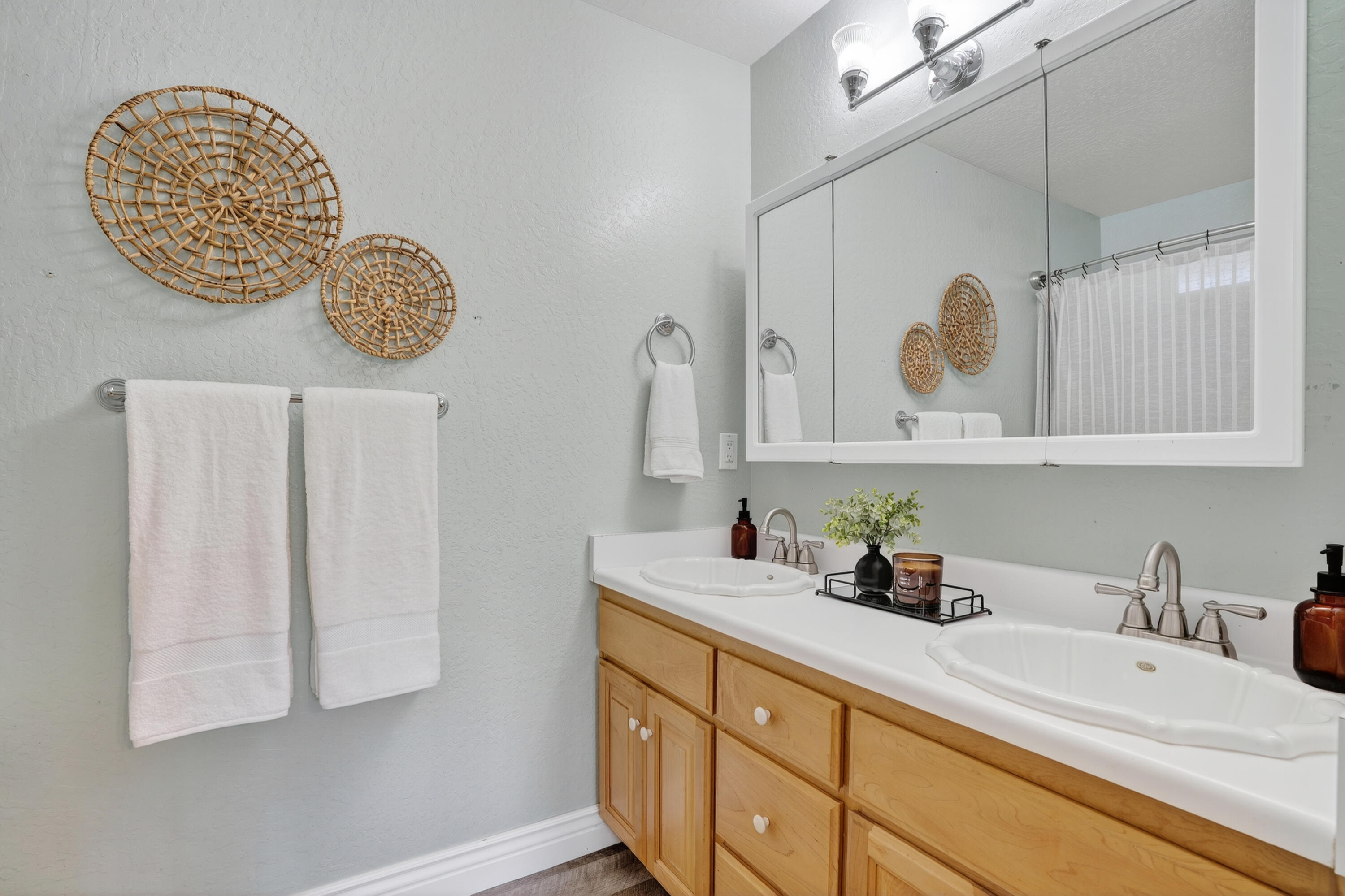 11969 Jack Pine Lane, Redding