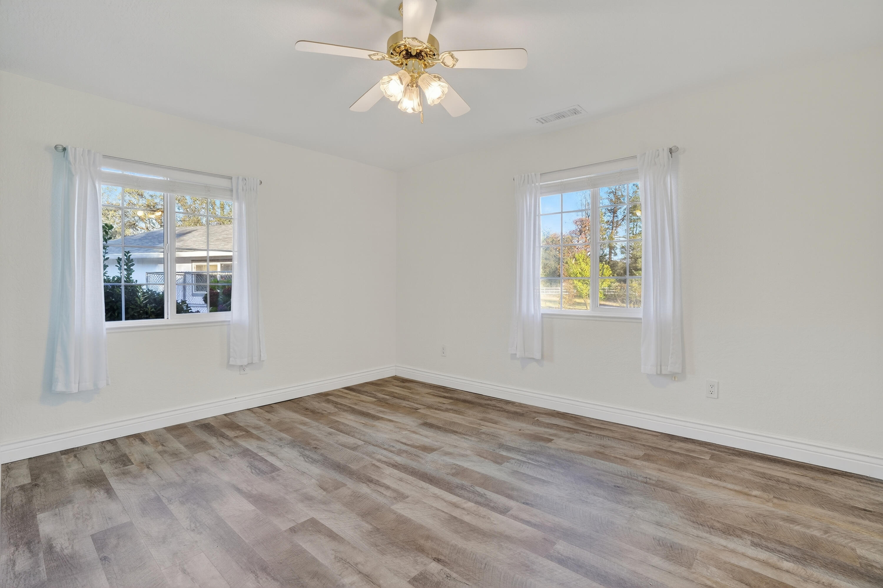 11969 Jack Pine Lane, Redding