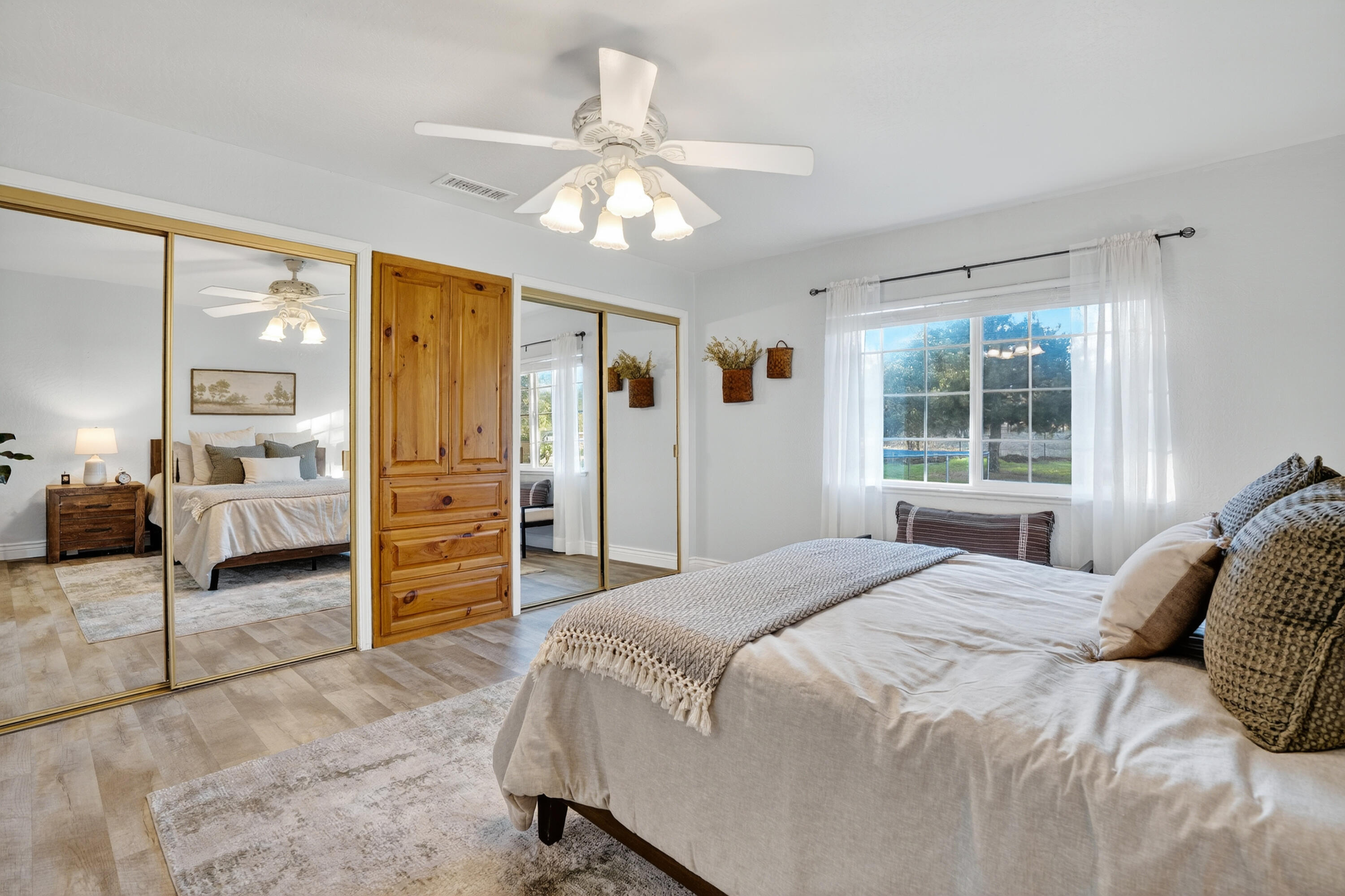 11969 Jack Pine Lane, Redding