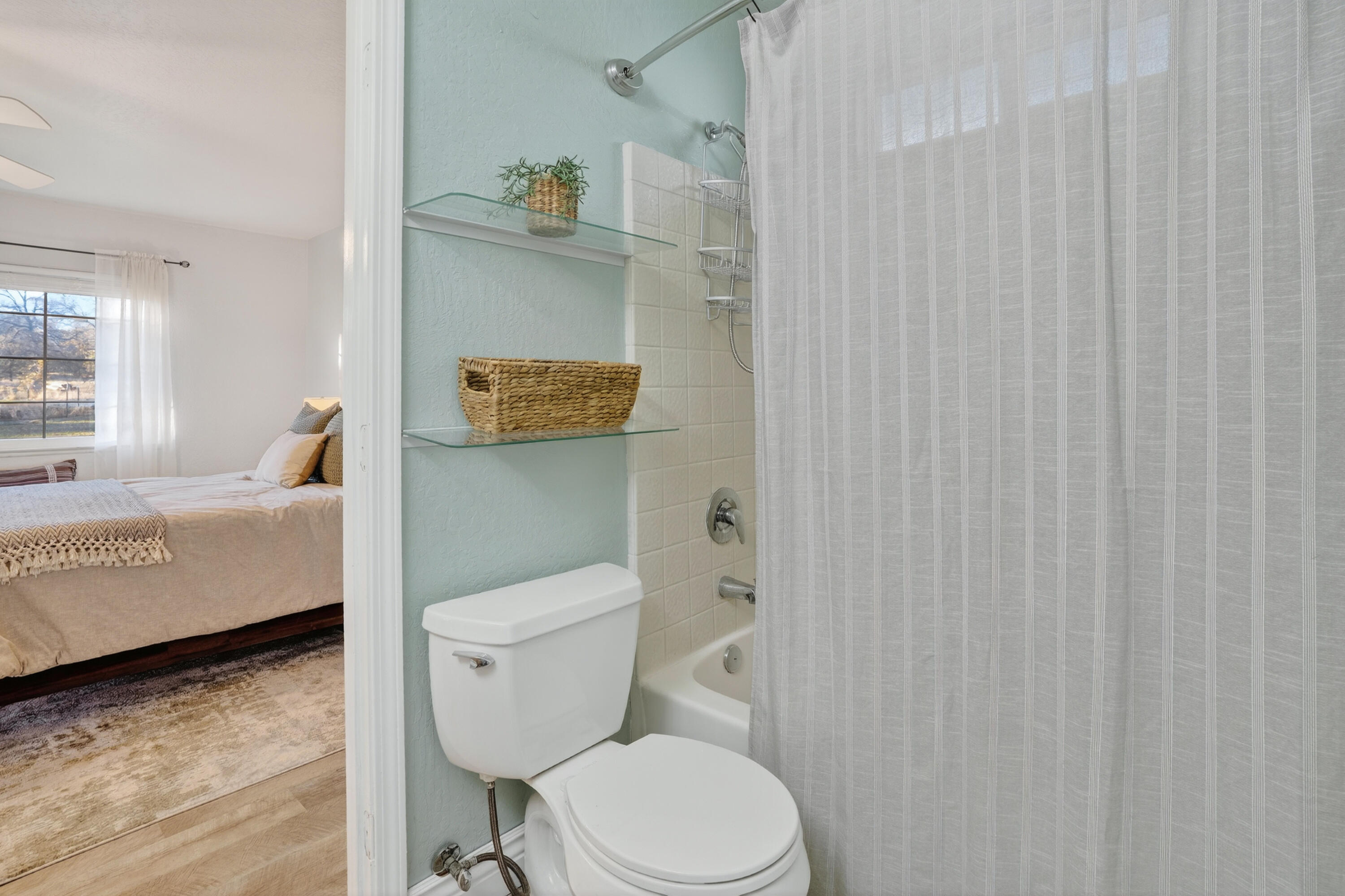 11969 Jack Pine Lane, Redding